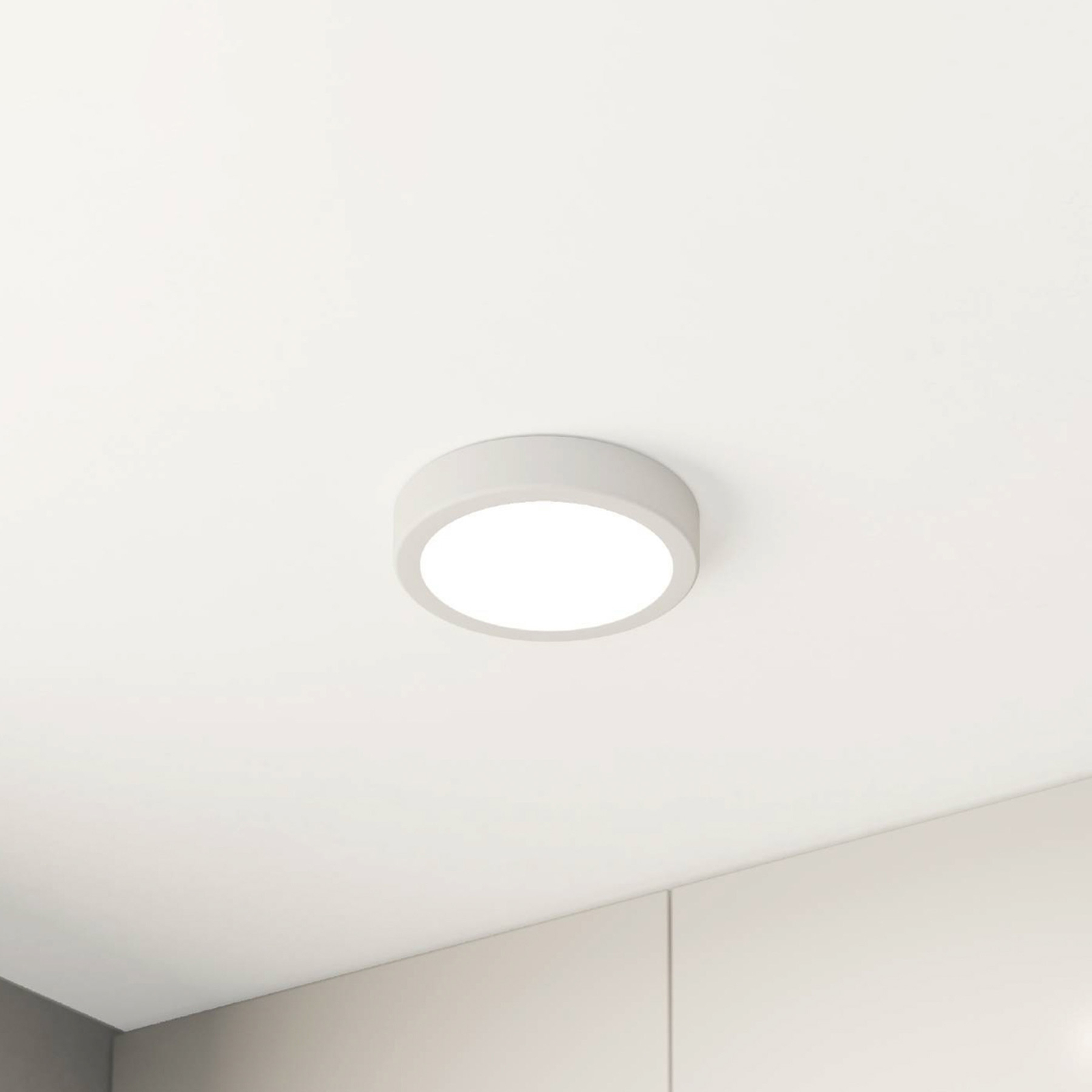 LED surface-mounted panel Fueva 5 IP20 3,000K round