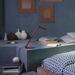 Oluce LED table lamp Calamaio, red, metal, height 37 cm