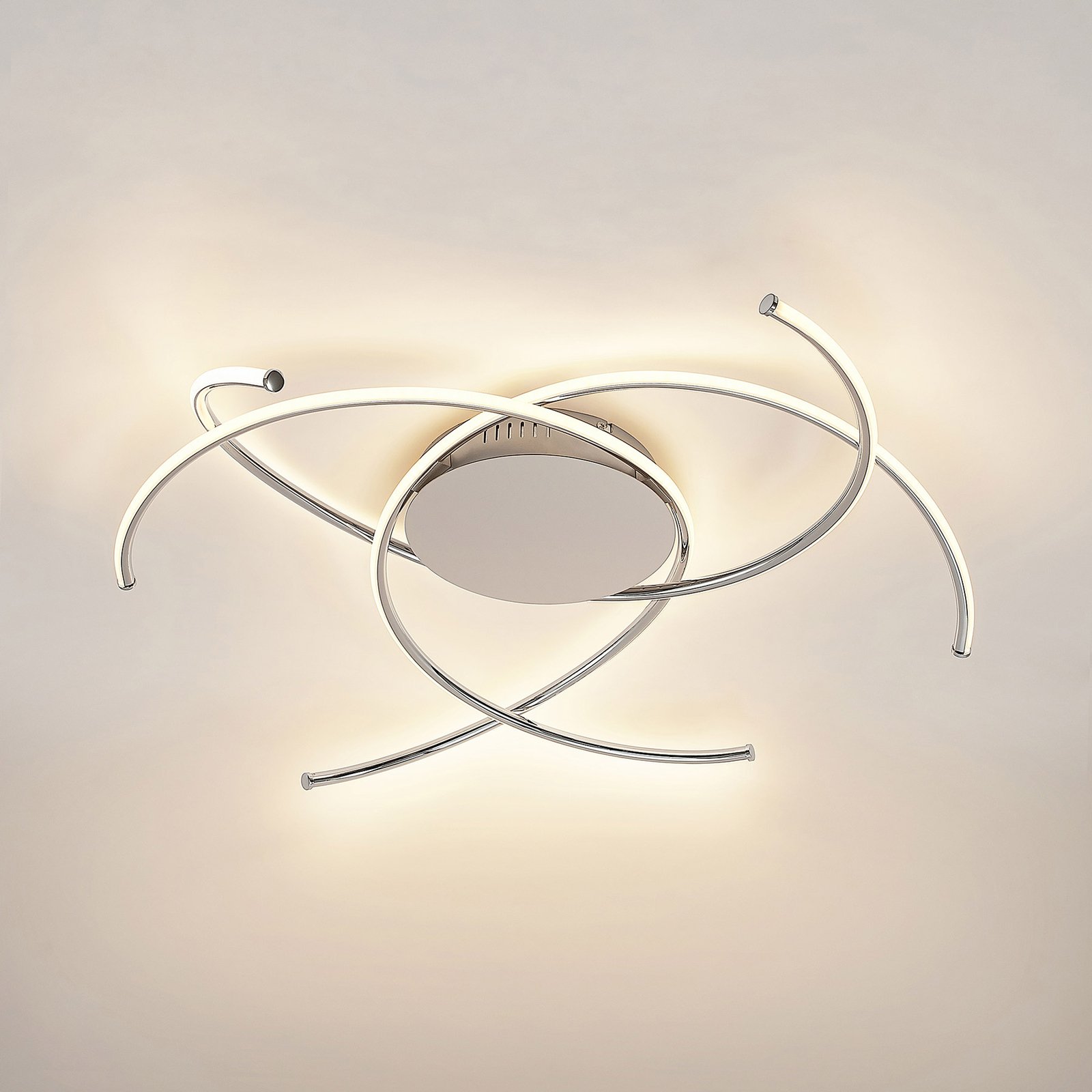 Lindby Yareli LED-taklampe, sølv