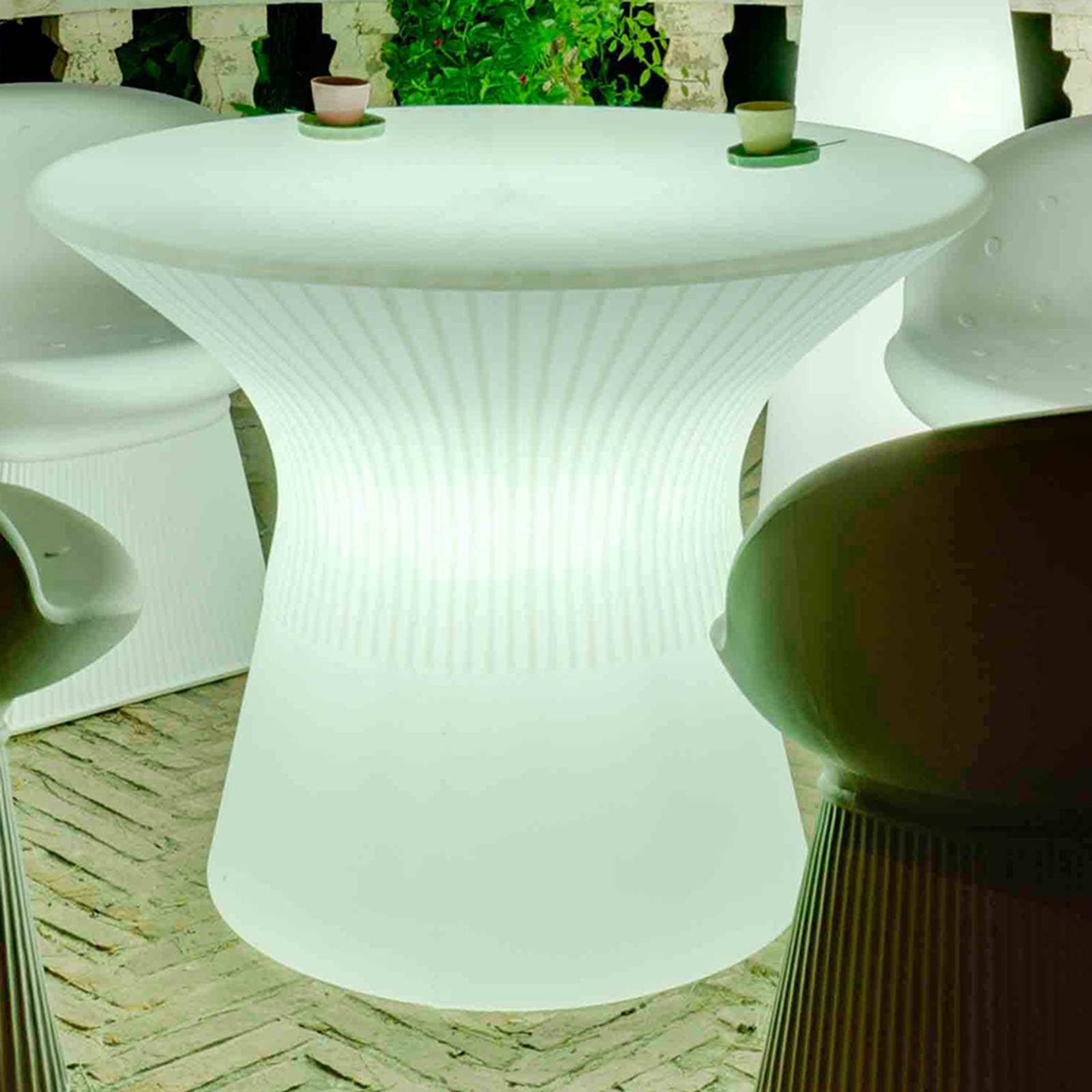 Newgarden Capri LED Table hauteur 73 cm