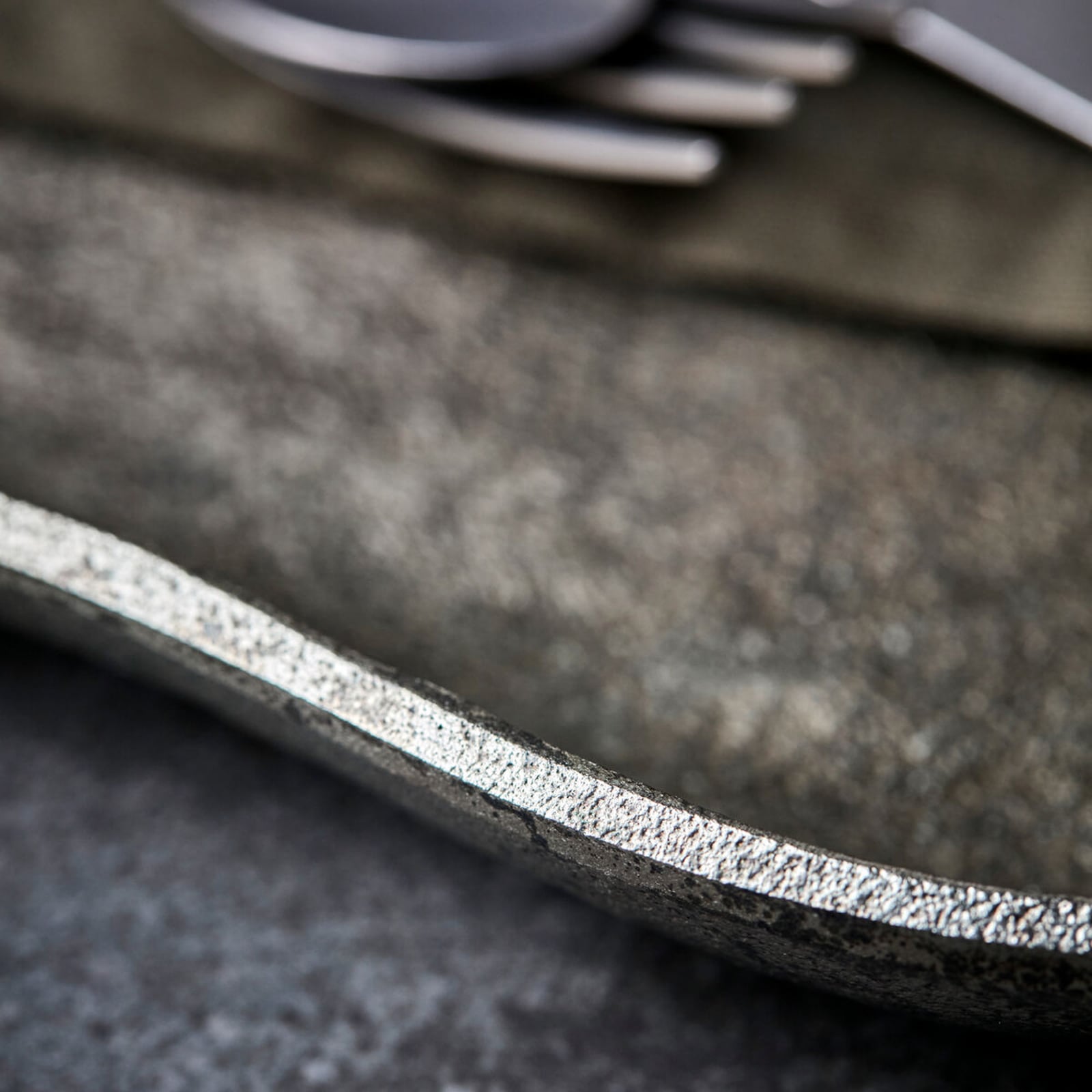 Vassoio HDTalas, metallo brunito, Ø 50 cm - House Doctor