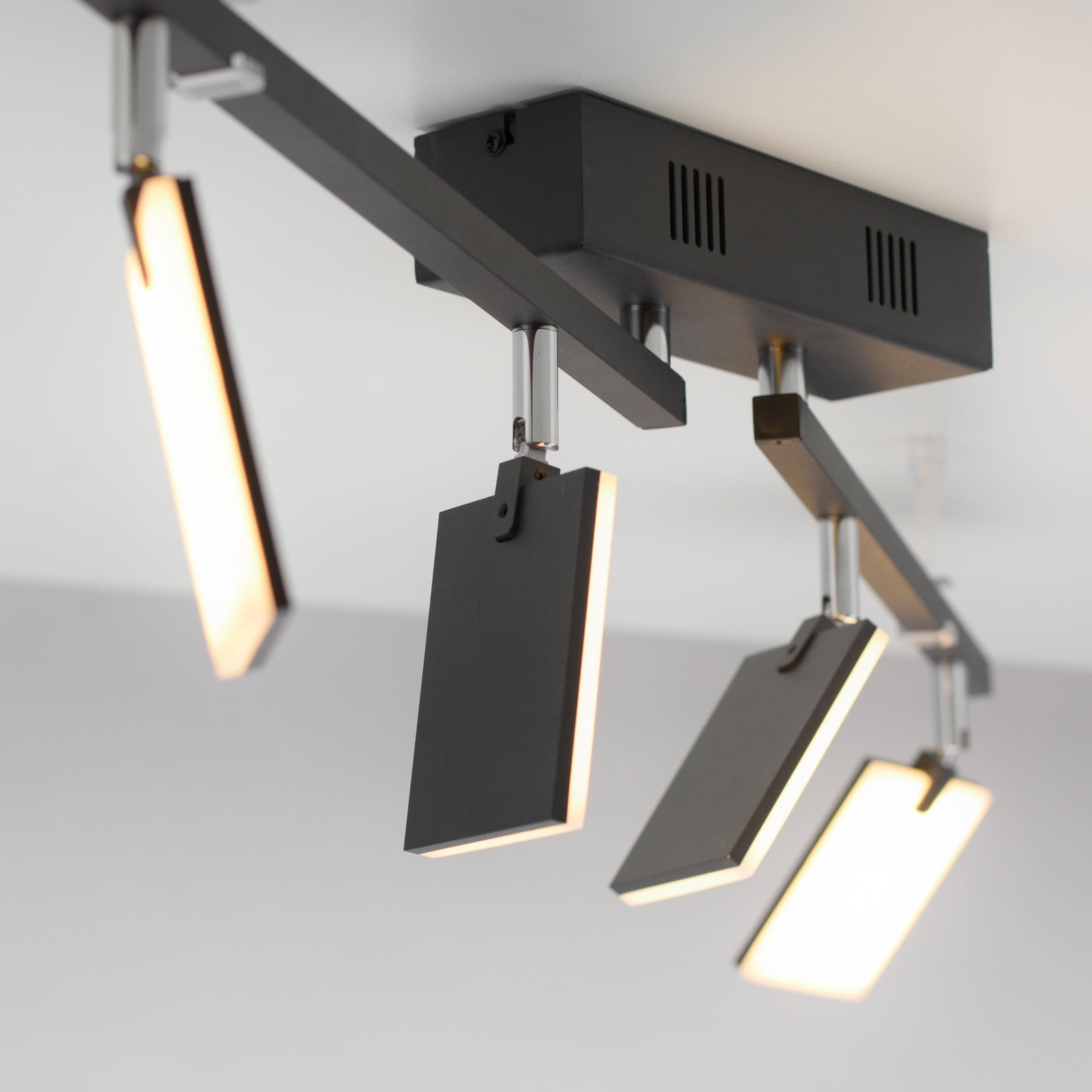 Mira Deckenlampe, black pearl, 4-flg., Remote, CCT - PURE Mira Deckenlampe, black pearl, 4-flg., Remote, CCT - PURE