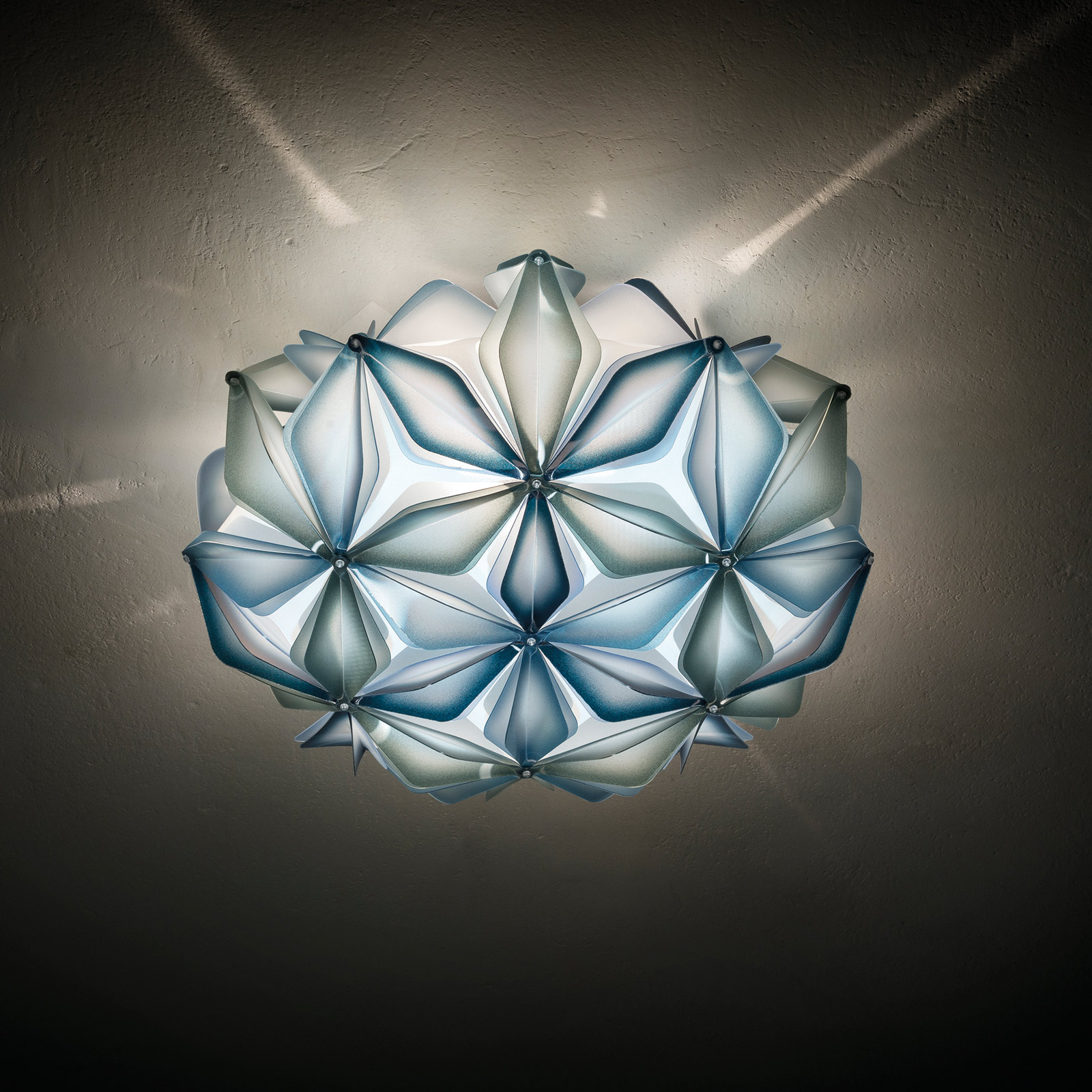 Slamp La Vie M ceiling light, 47 cm wide, blue