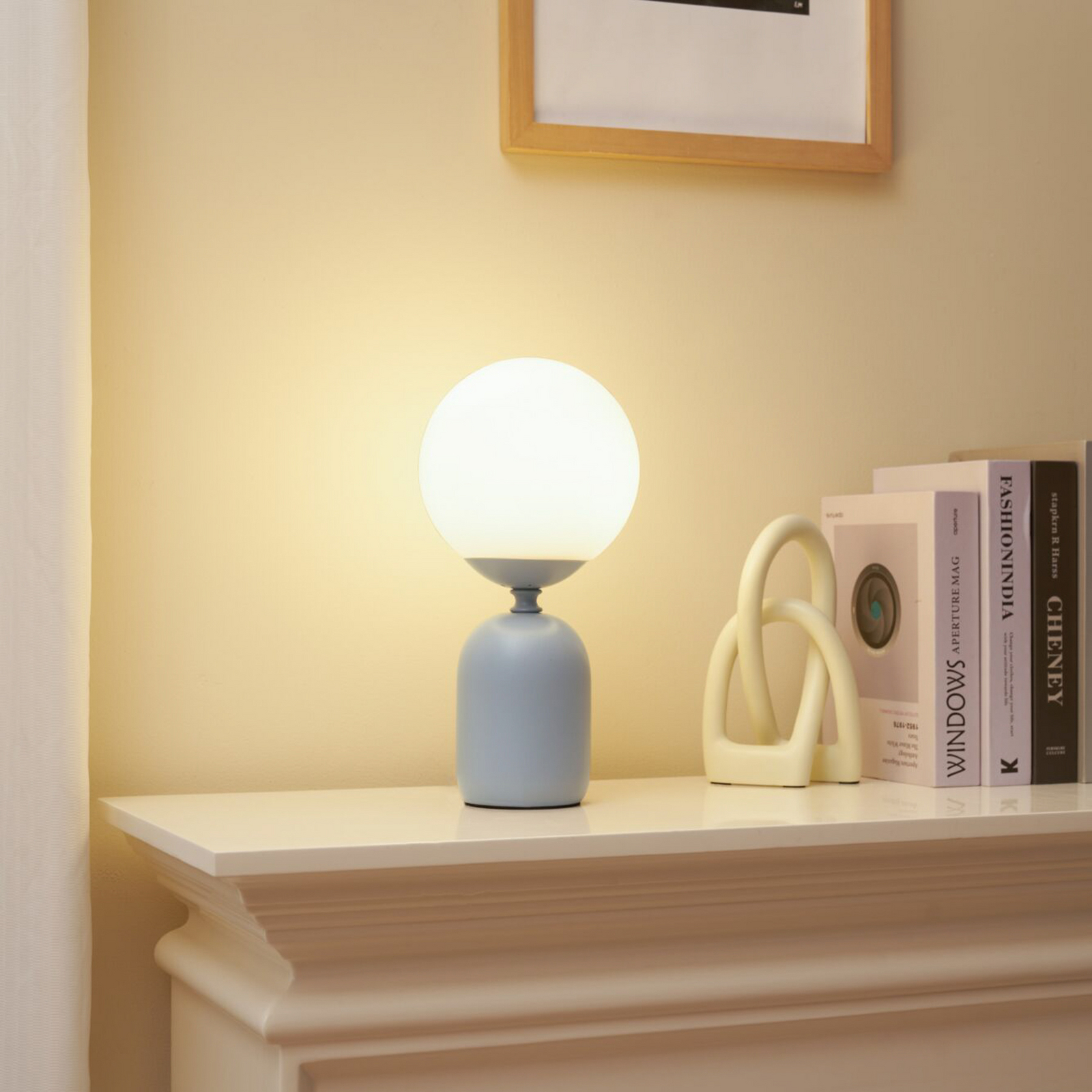 Pauleen-pöytävalaisin GLOWING CHARM, sininen, korkeus 30 cm