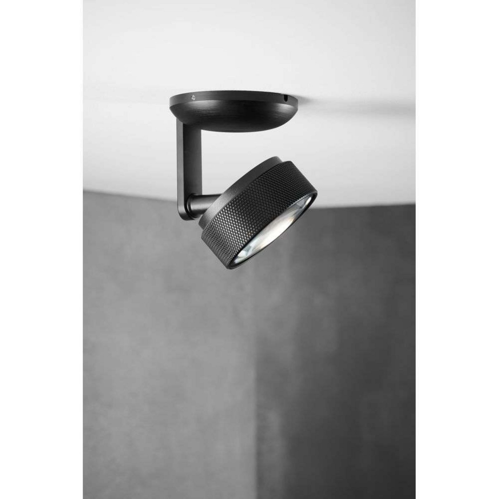 Cosmo C1 Stropna lampa 2700K Titanij - Light-Point