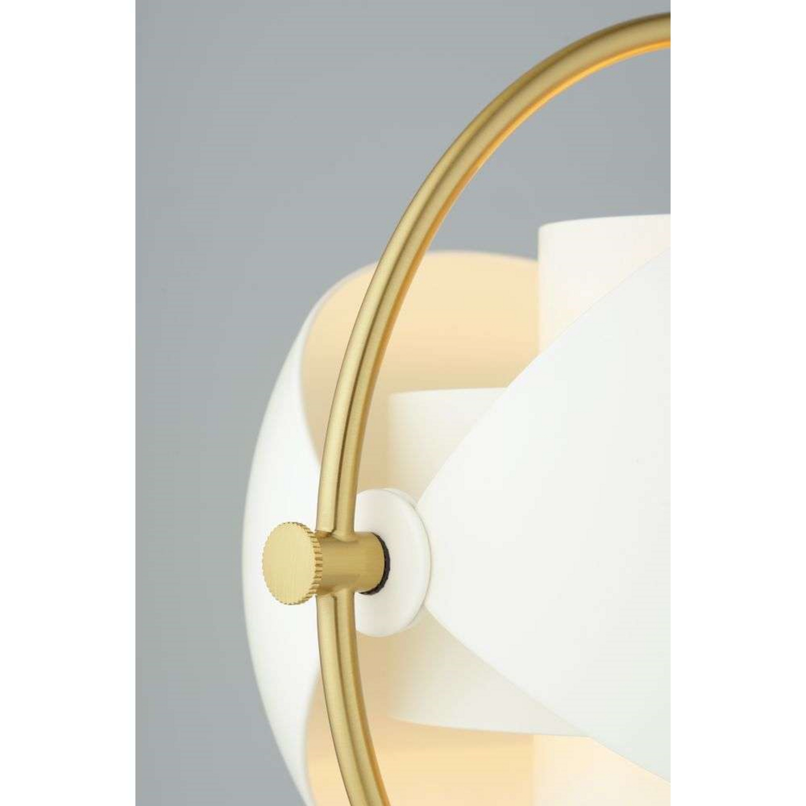 Multi-Lite Lampă de Masă Brass/White - GUBI