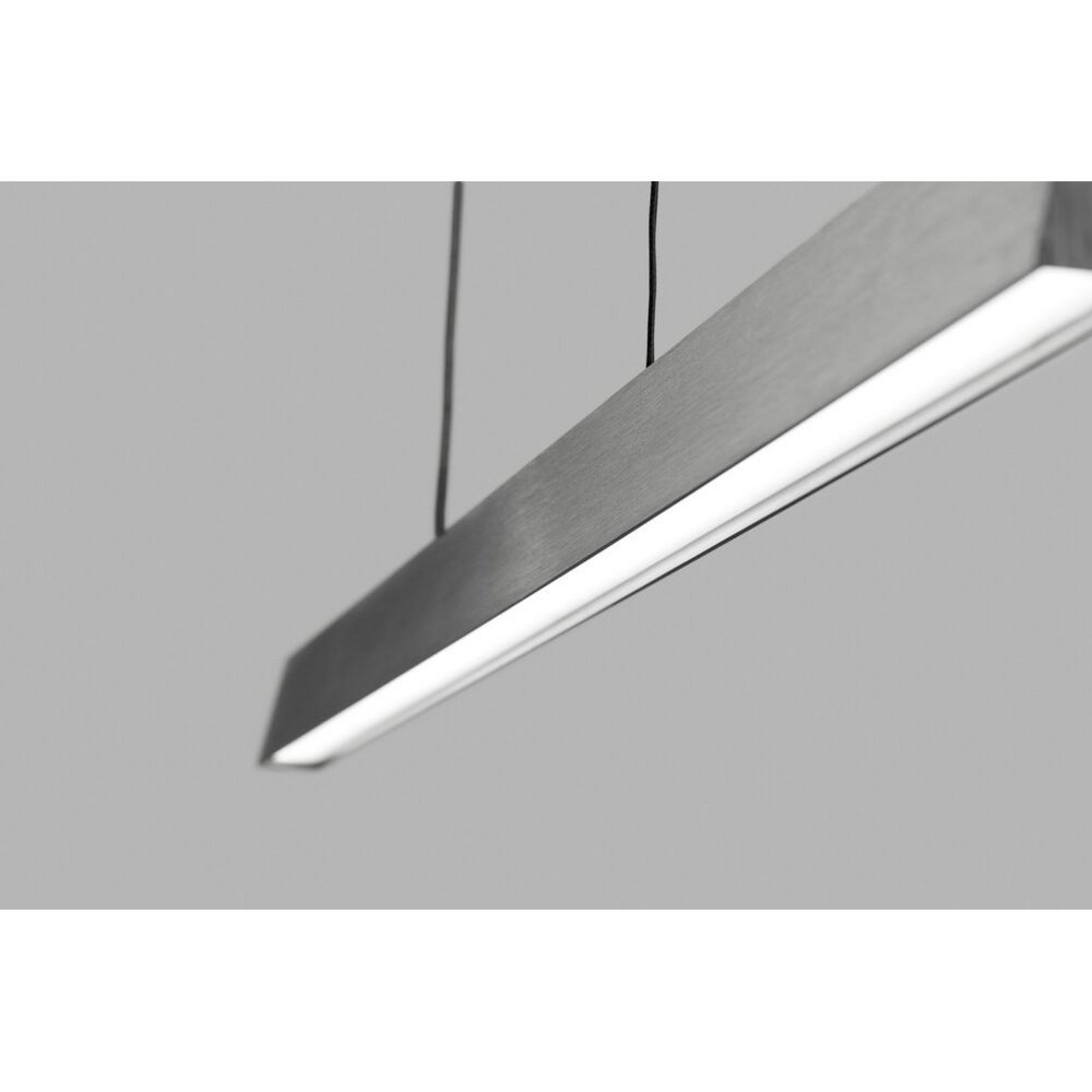 Edge Linear S1000 Lustră Pendul Titanium - LIGHT-POINT