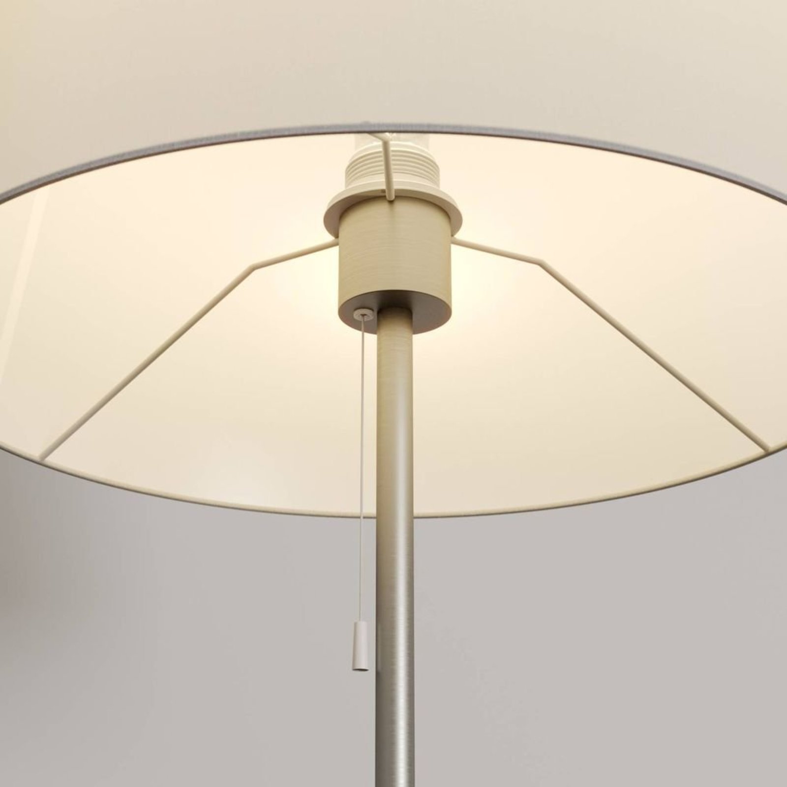 Nantwin Stojaca Lampa White/Nickel - Lindby