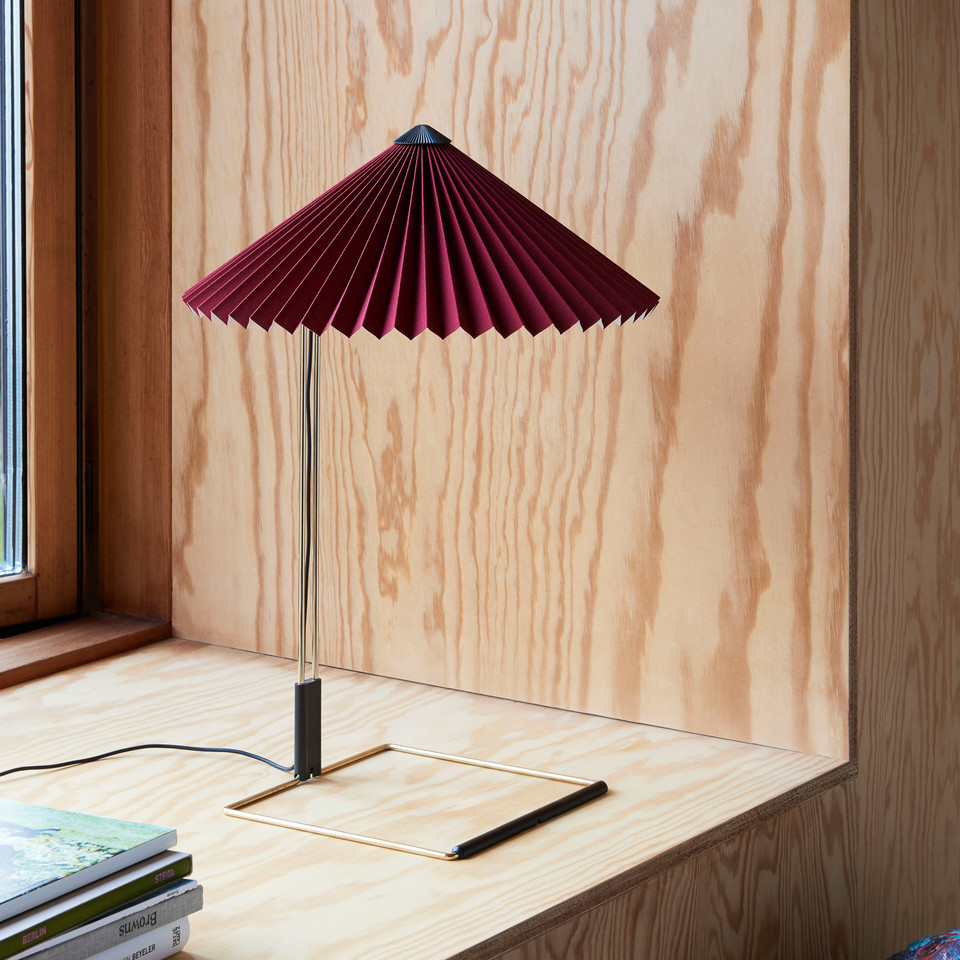 HAY Matin Bordslampa L Oxide, röd från HAY