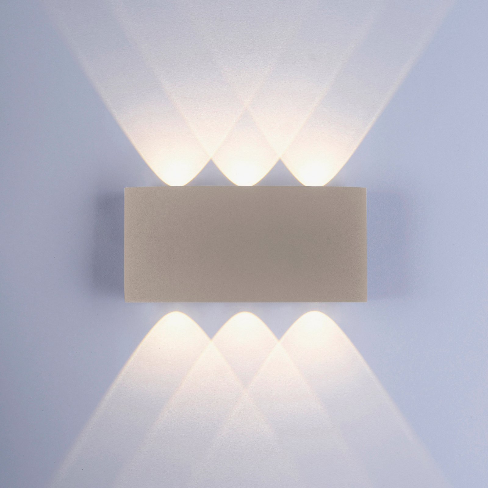 Paul Neuhaus applique da esterni LED Carlo, 17 cm, color sabbia