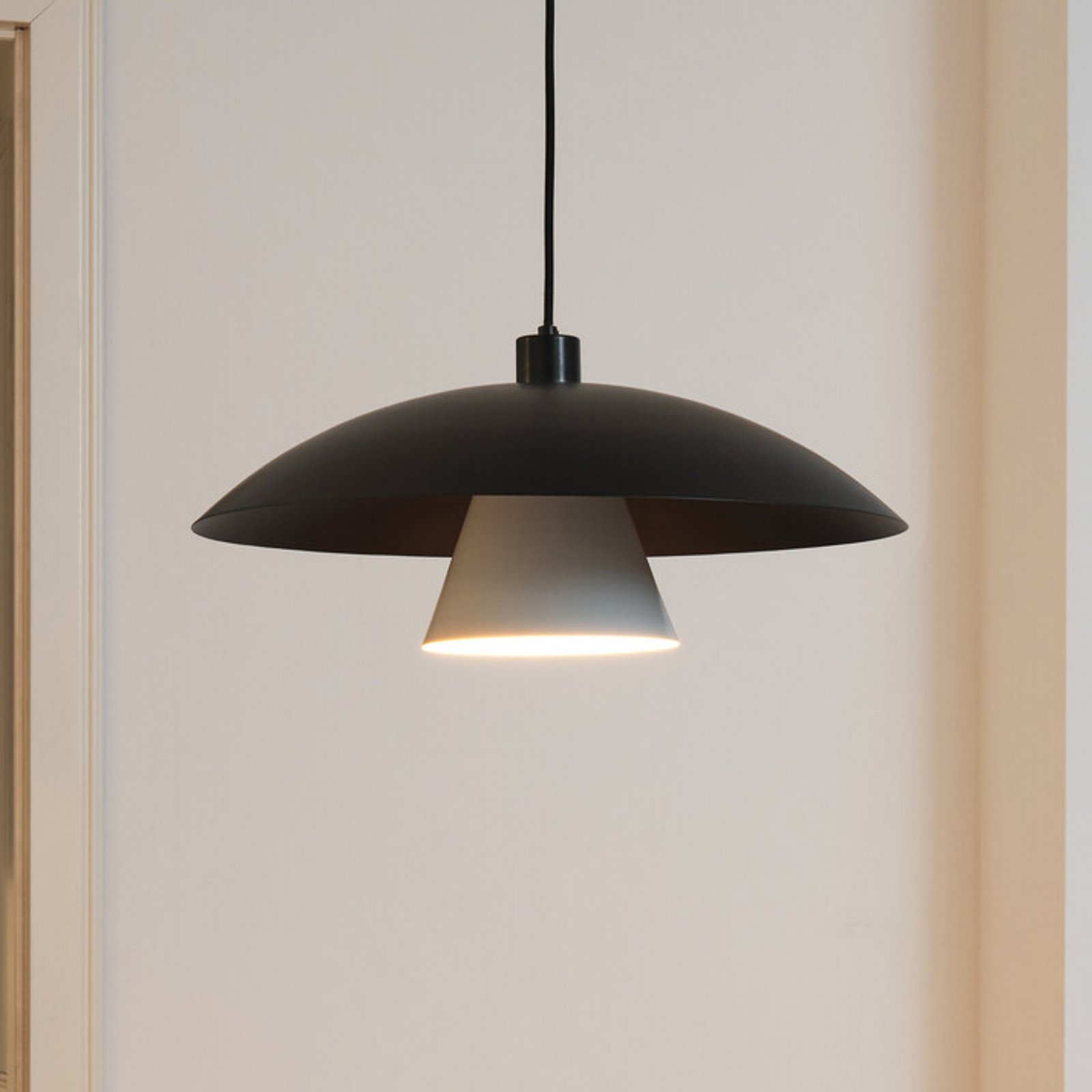 Lampada a sospensione OSRAM Decor Flying Mushroom nero/bianco, acciaio