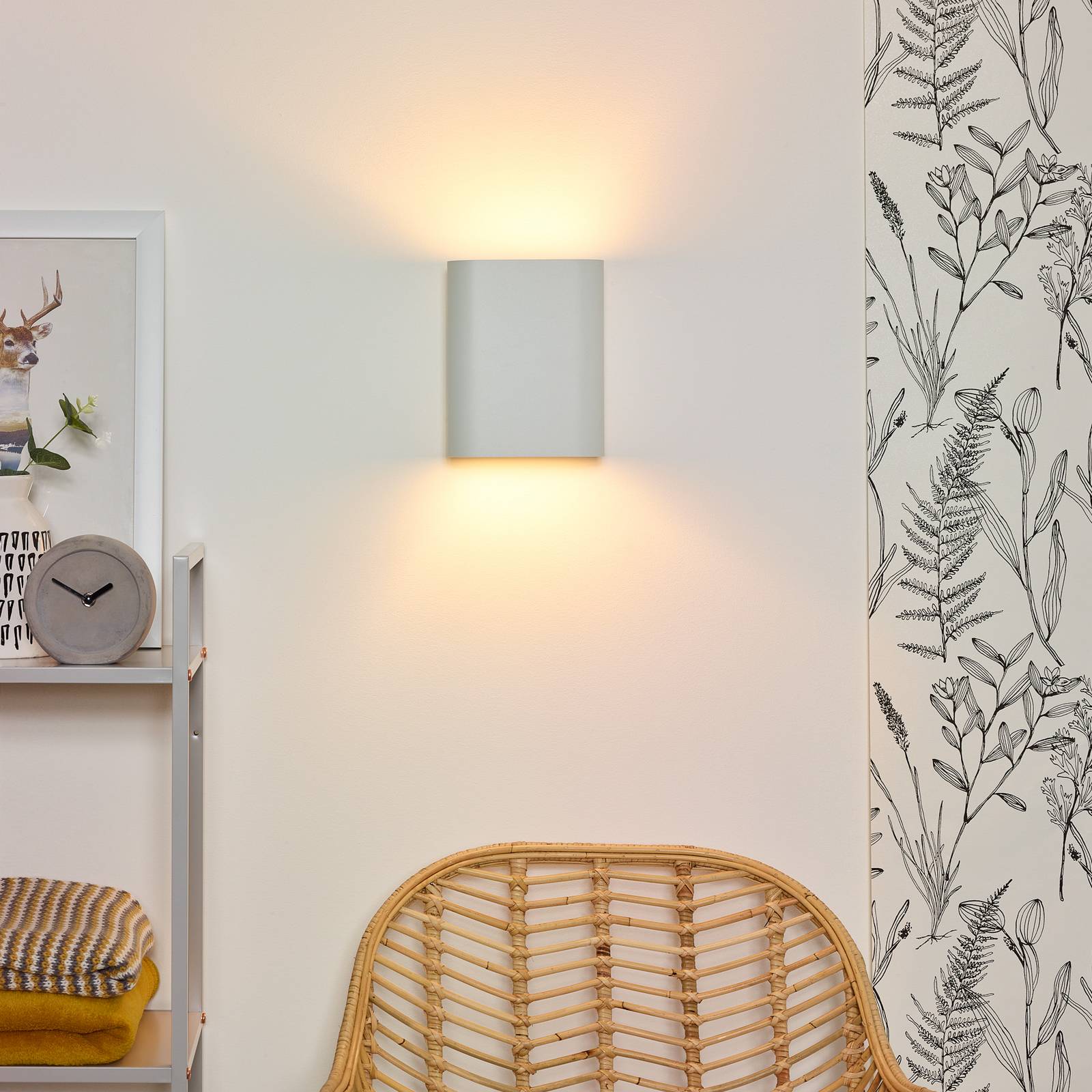 Lampa ścienna OVALIS, biała, wysokość 20 cm, metal, światło skierowane w górę/w