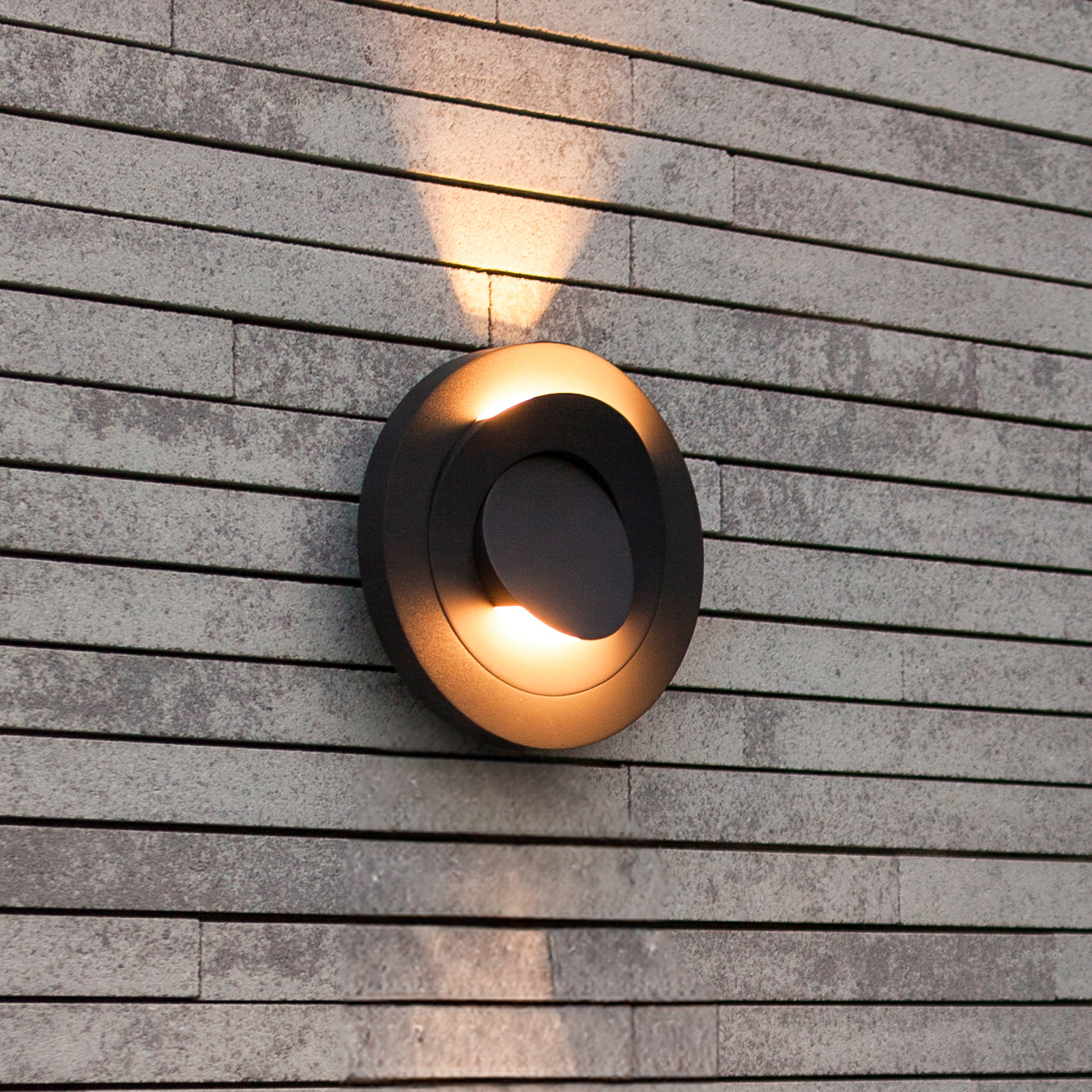 LED-Außenwandleuchte MOOV, dunkelgrau, Ø 21 cm, Metall, IP54