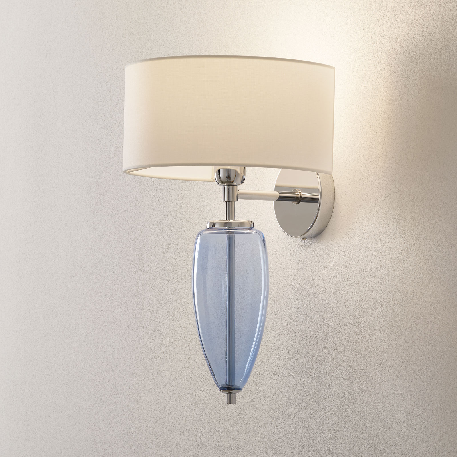 Show Ogiva wall lamp with blue glass element