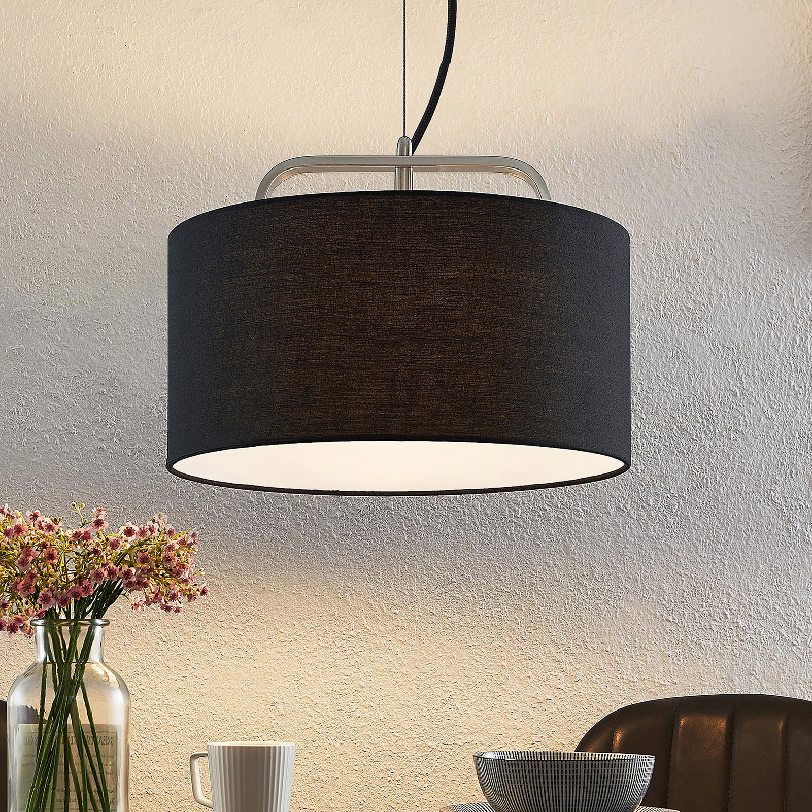 Lindby Jevanna pendant light, one-bulb, black