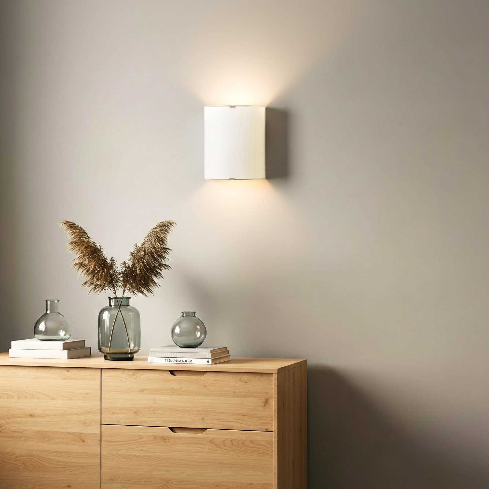 Lindby fali lámpa Phil, fehér, üveg, magasság 21cm