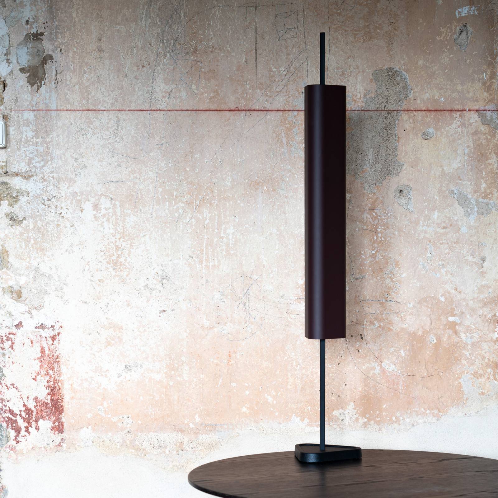 Flos led asztali lámpa emi, sötétvörös, fényerőszabályzó, magasság 114 cm
