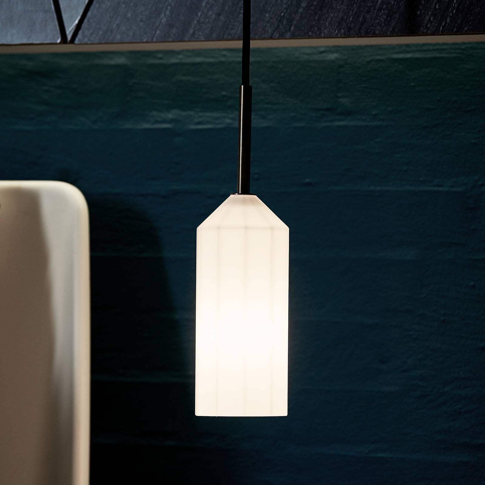 LE KLINT Pliverre Pendelleuchte mit Opalglas