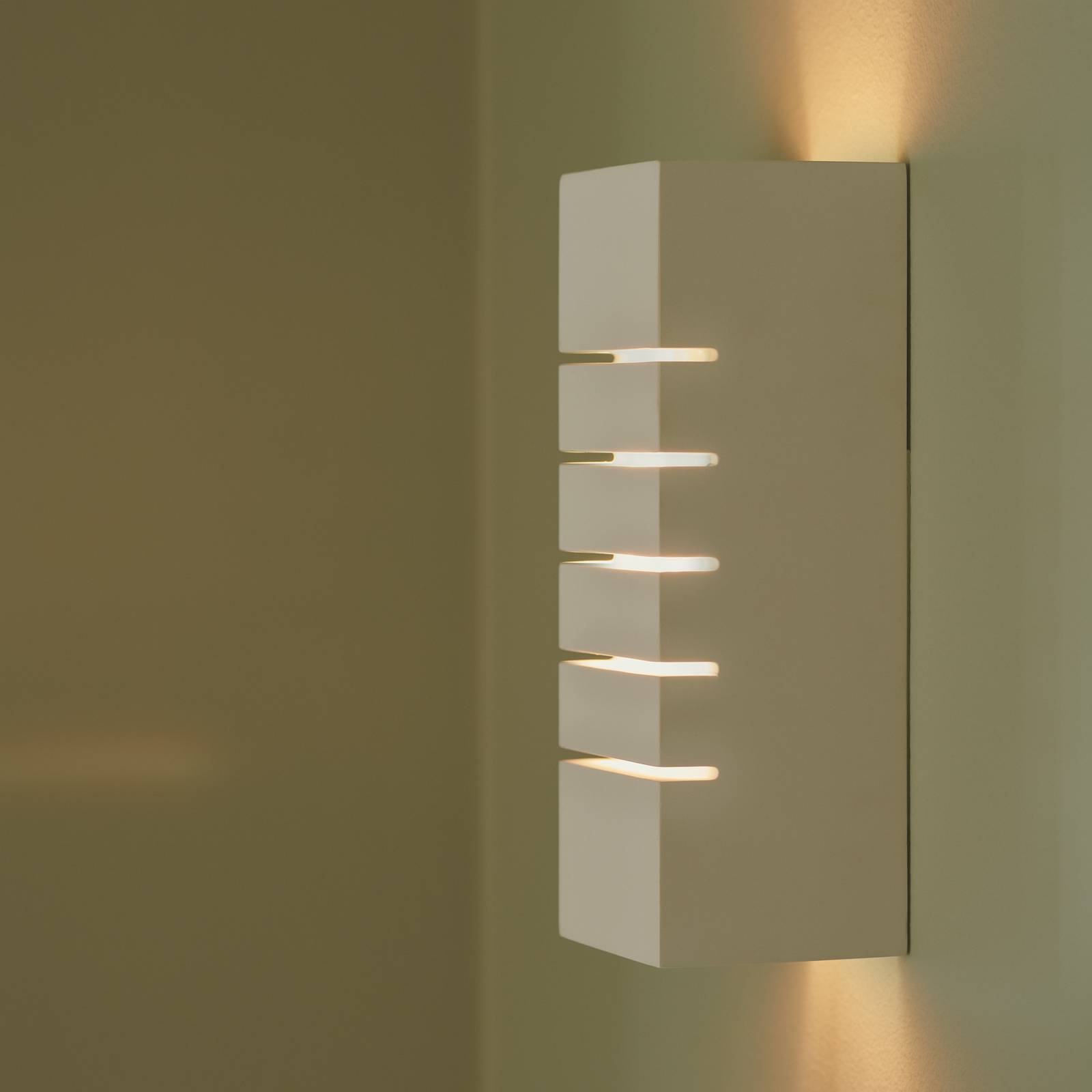 Zdjęcia - Żyrandol / lampa Nordlux Kwadratowy kinkiet Lancio wykonany z gipsu, z wtyczką, biały 