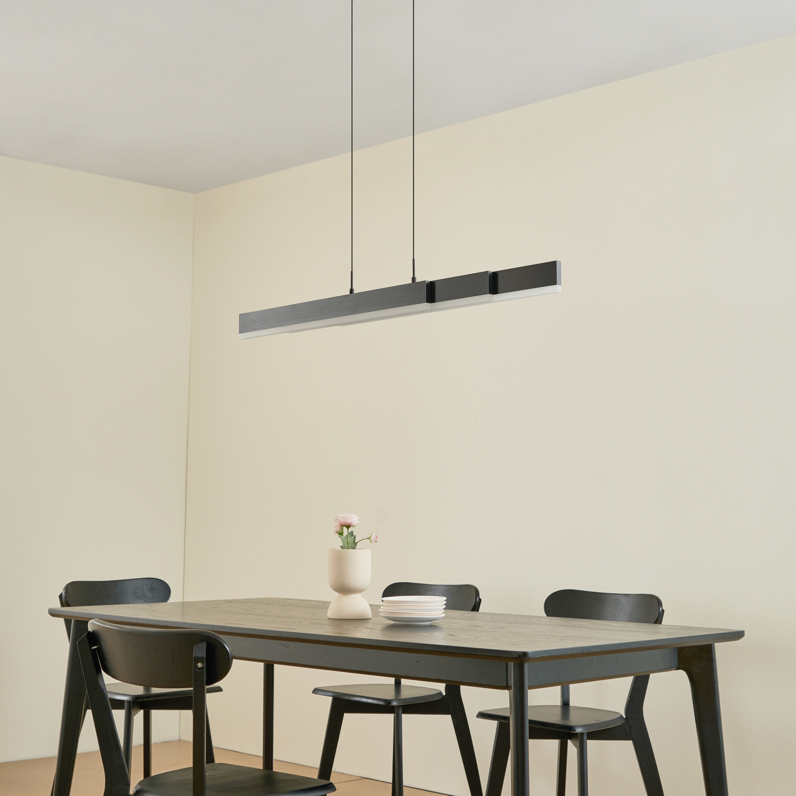 Lucande LED-hänglampa Torven, svart, CCT, dimbar