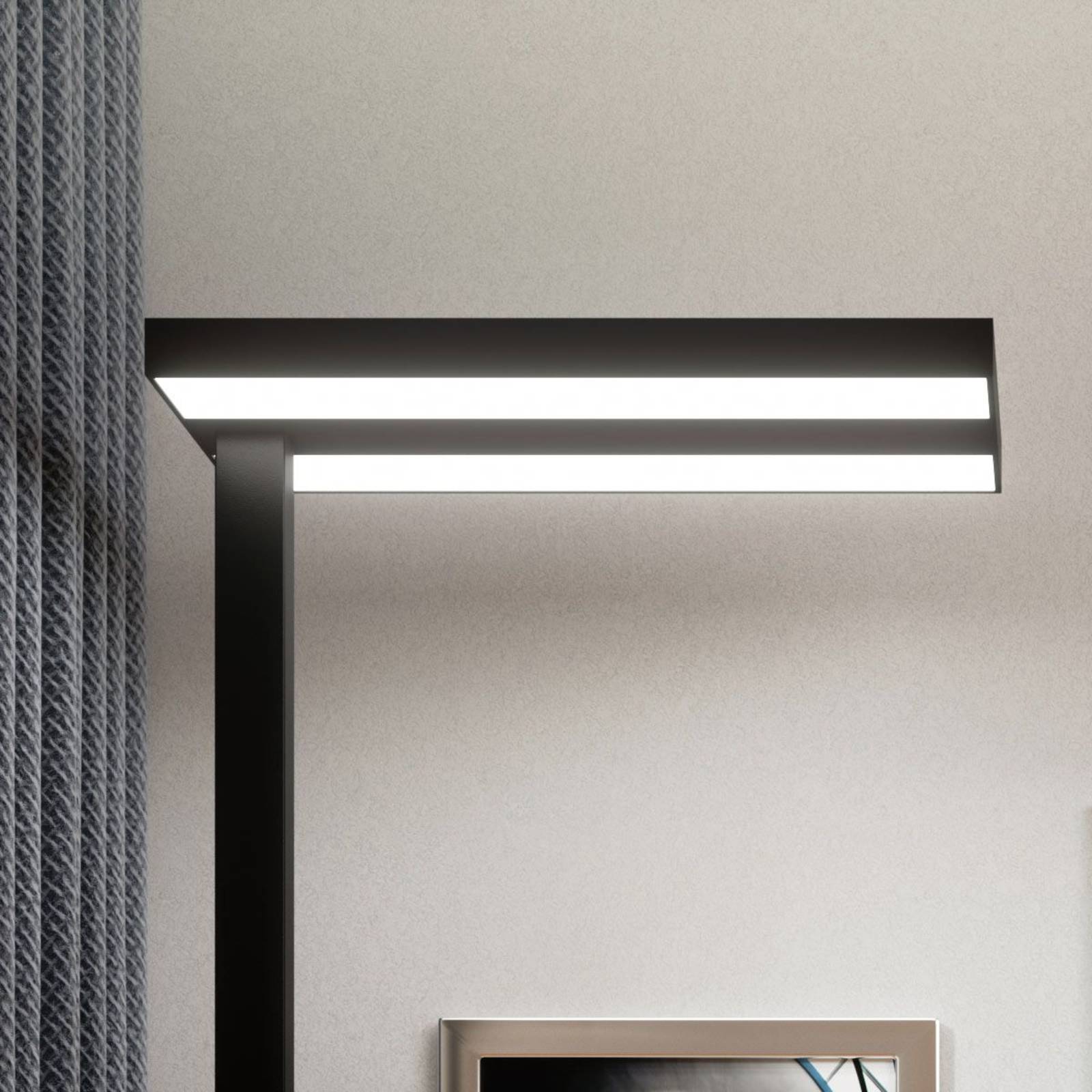 Stojacia lampa Arcchio LED Logan Basic, čierna, 6000 lm, stmievateľná