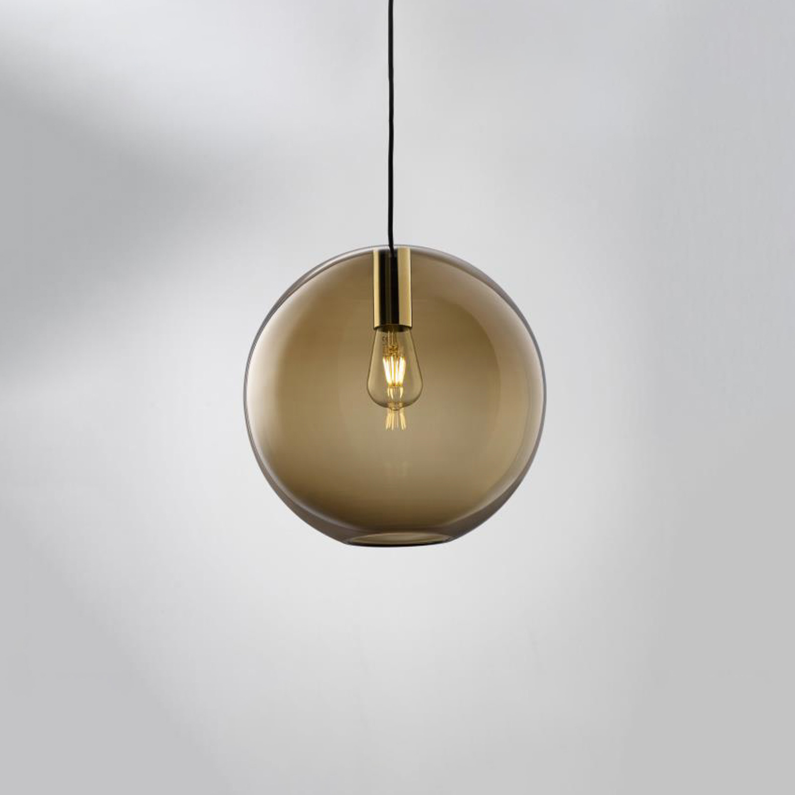 Loon Ball Hängelampe aus Glas, mundgeblasen