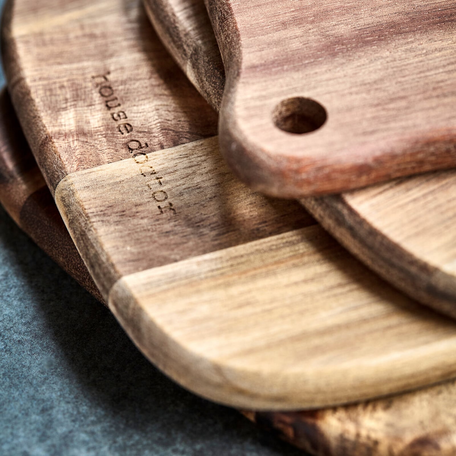 Tagliere HDEya, legno di acacia, set da 4 pezzi - House Doctor