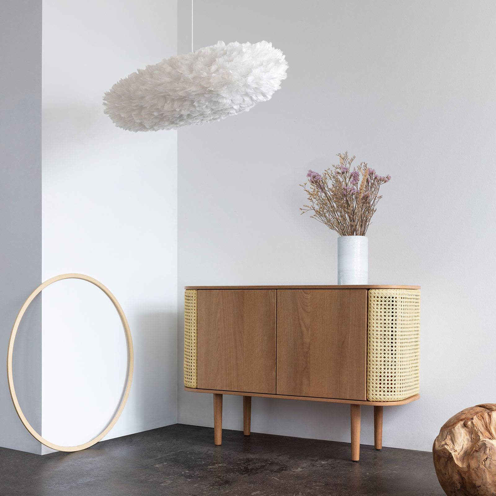 UMAGE Eos Esther Medium lampa wisząca, biały/biały