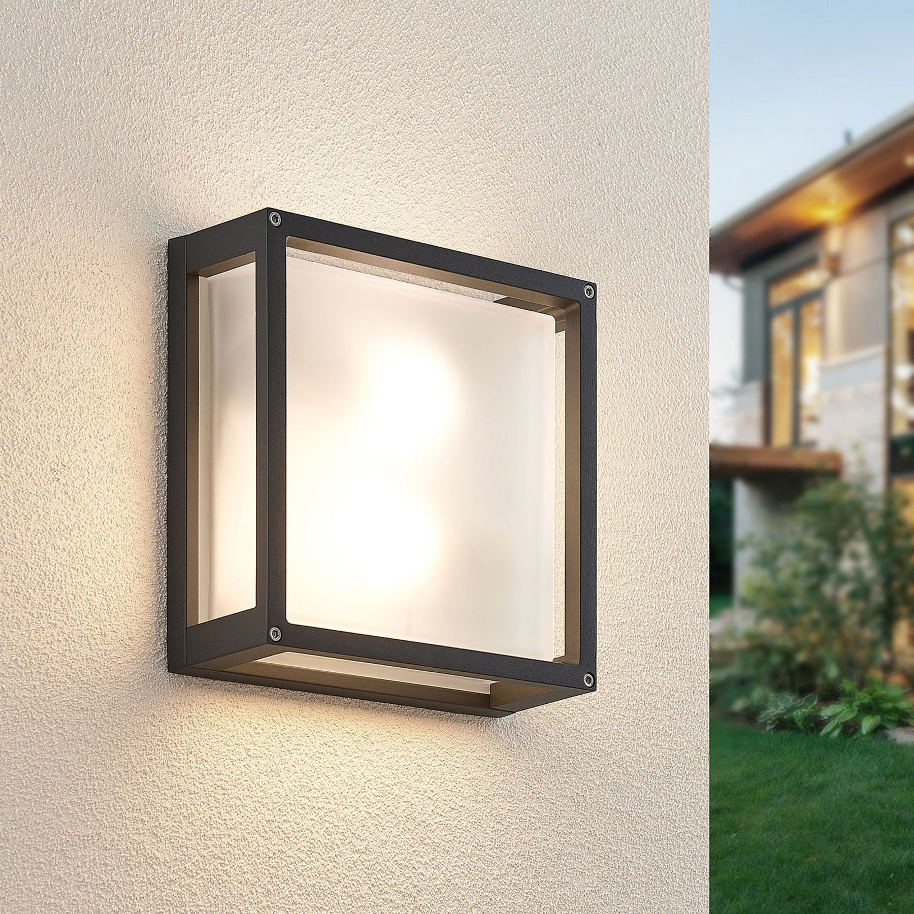 Lucande Aurelien square outdoor wall lamp, glass, die-cast aluminium, E27, 20 W, energy efficiency: A++, W: 25 cm, H: 25 cm