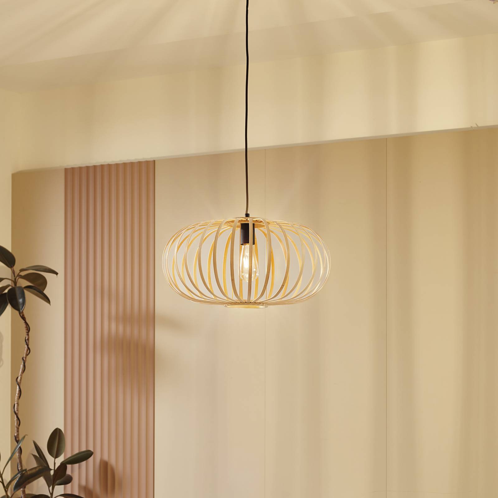 Lampa wisząca Lindby Lielle, naturalny bambus, Ø 50 cm