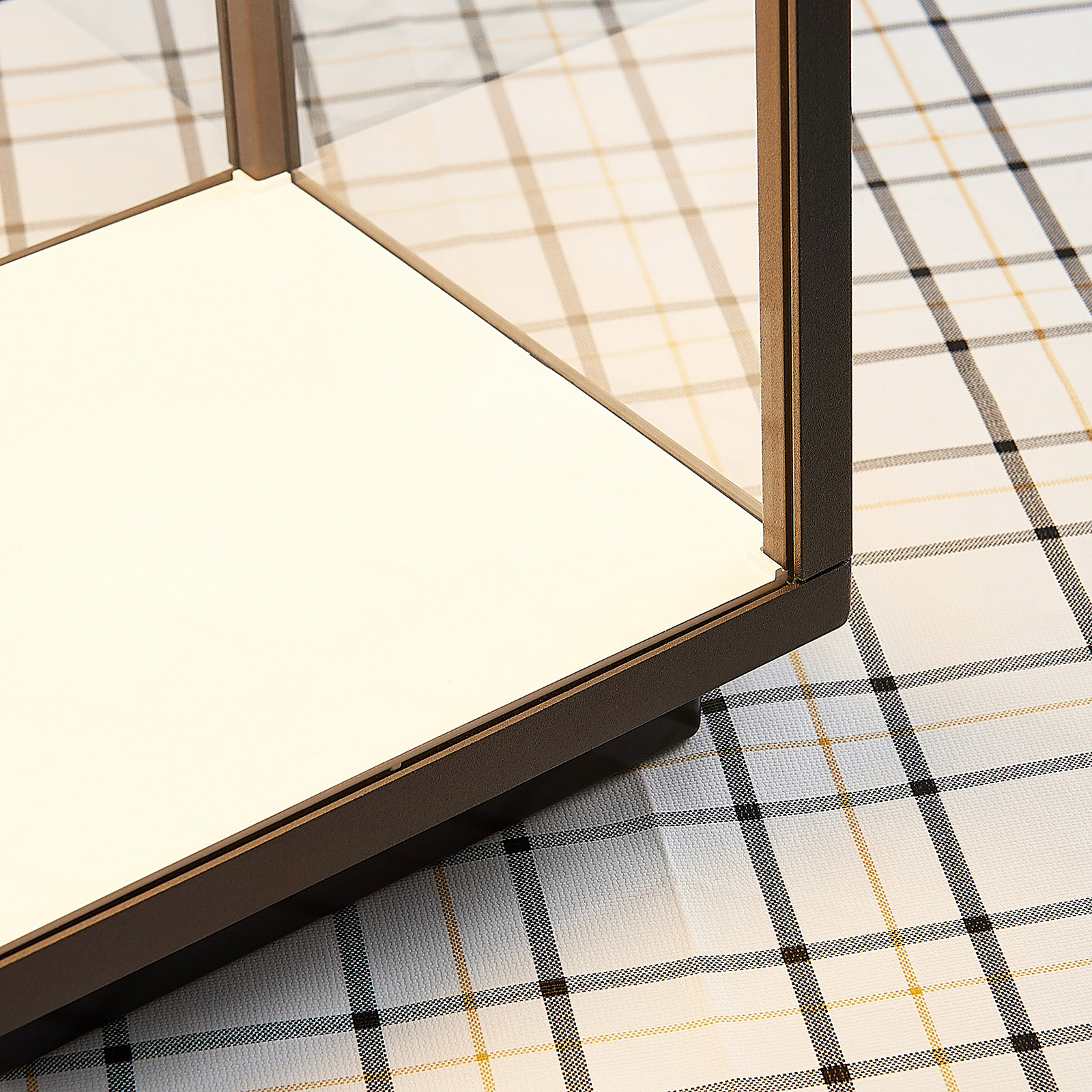 LED-Tischleuchte Cube für außen, aufladbar | Lampenwelt.at