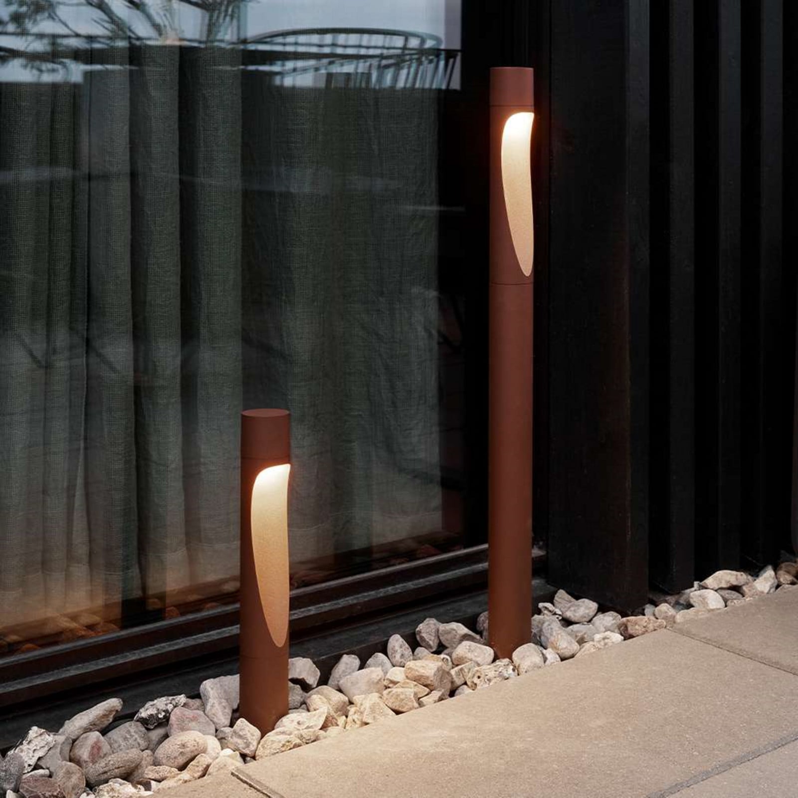 Flindt Garden trädgårdslampa Short LED 2700K med ankare Corten Louis Poulsen - Terrass - Aluminium | Produkter - Utomhusbelysning - Pollare | Lampspecialisterna