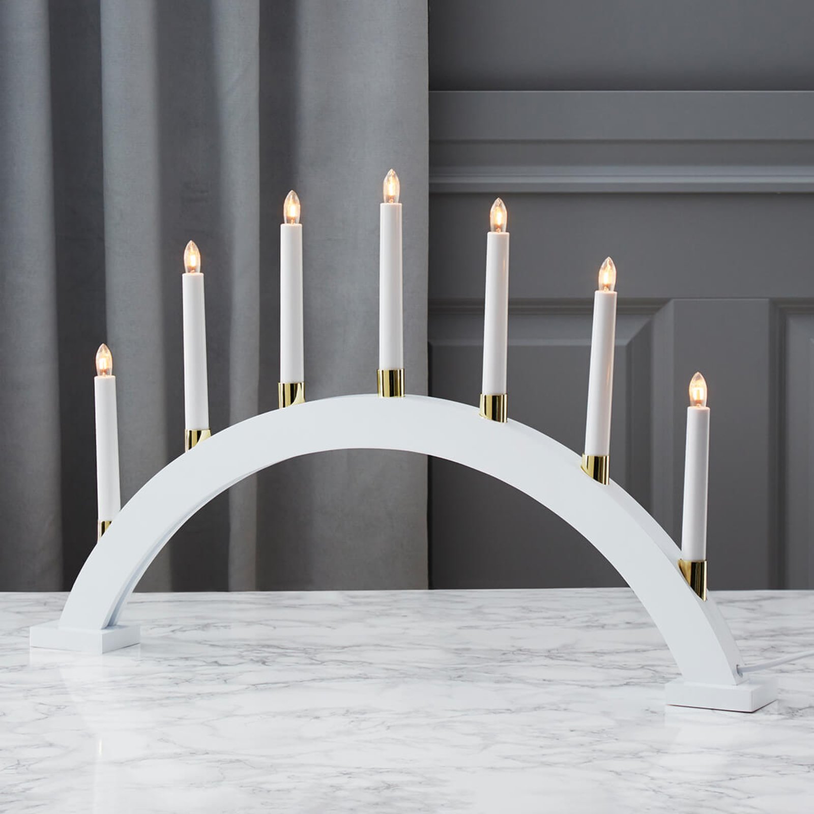 Wooden candle arch Gillian white