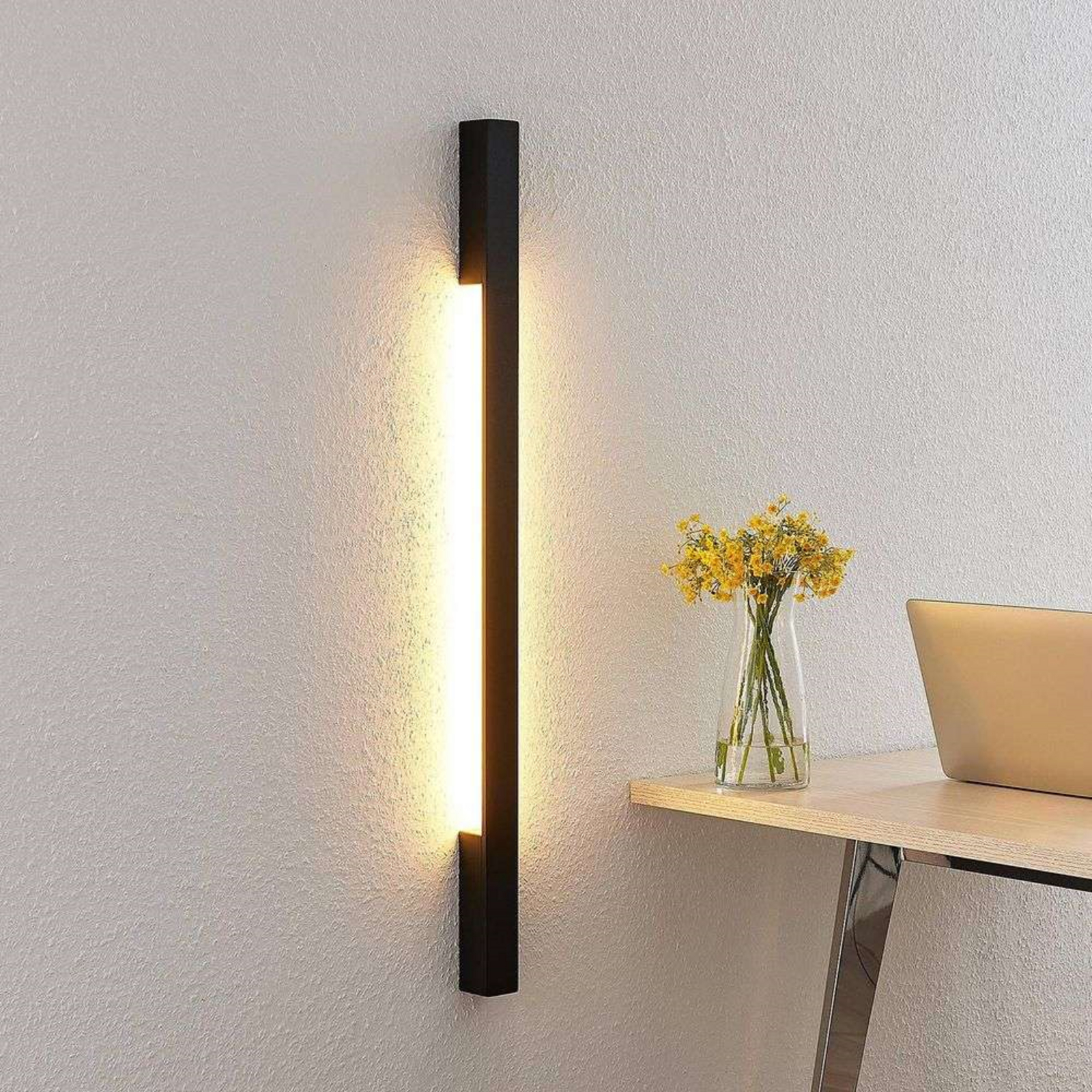 Ivano Wall Lamp H91 Black - Arcchio