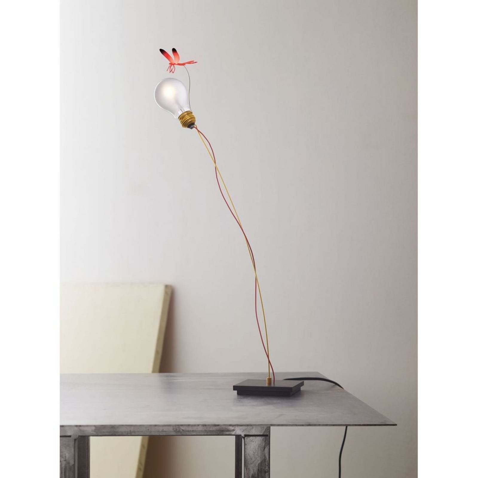 I Ricchi Poveri Bzzzz Bordlampe Red Ingo Maurer - Stue - Aluminium