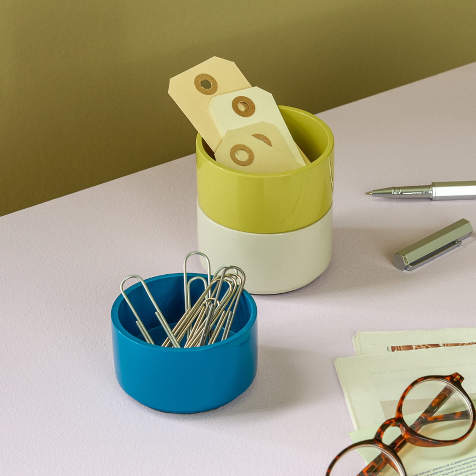 Juego de 3 cajas de almacenamiento Kanso en azul/gris claro/amarillo - Hübsch