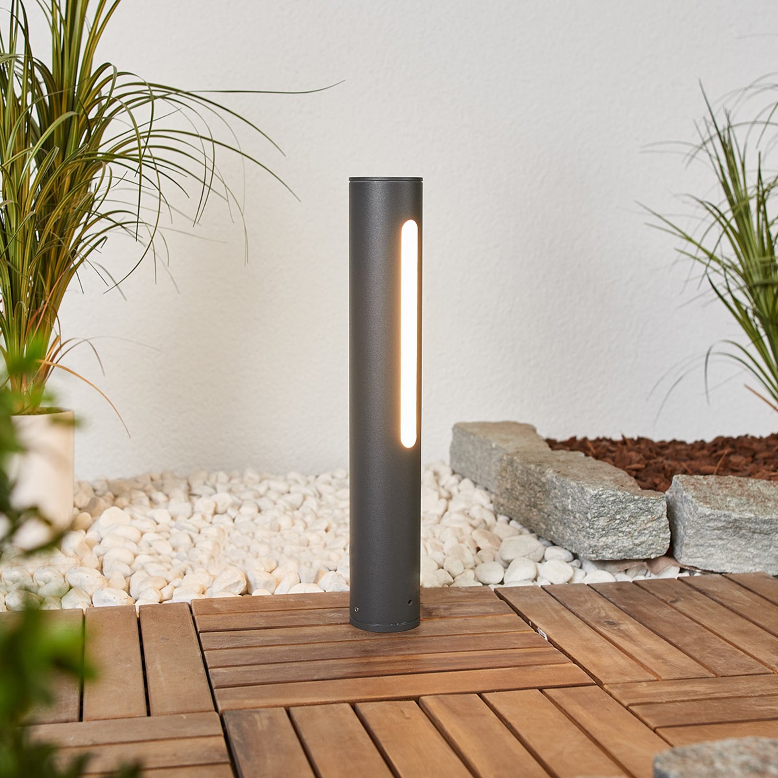 Tomas - LED pillar light in dark grey