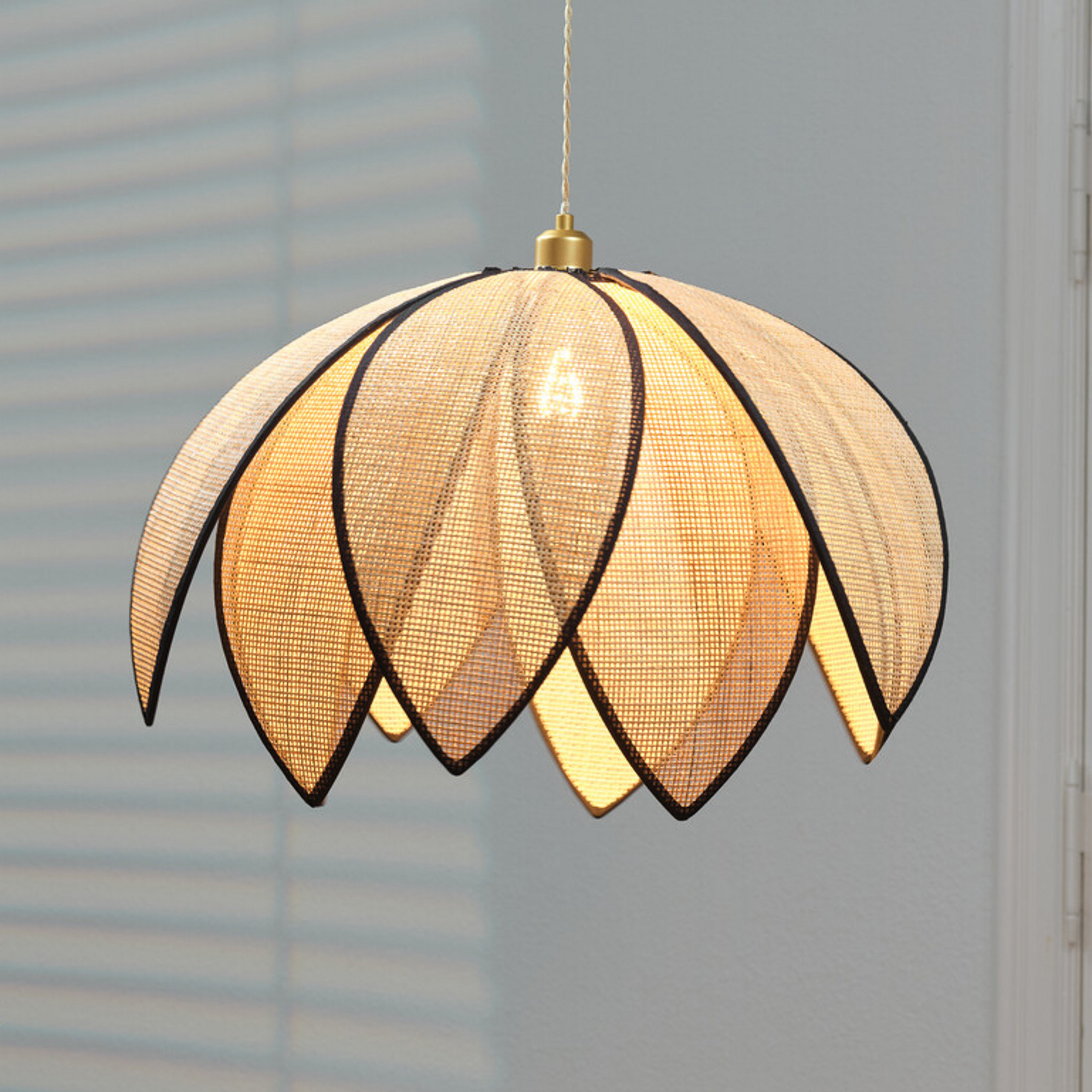OSRAM Decor Rattan Lotus lógó lámpa, Ø 67 cm, bézs, E27