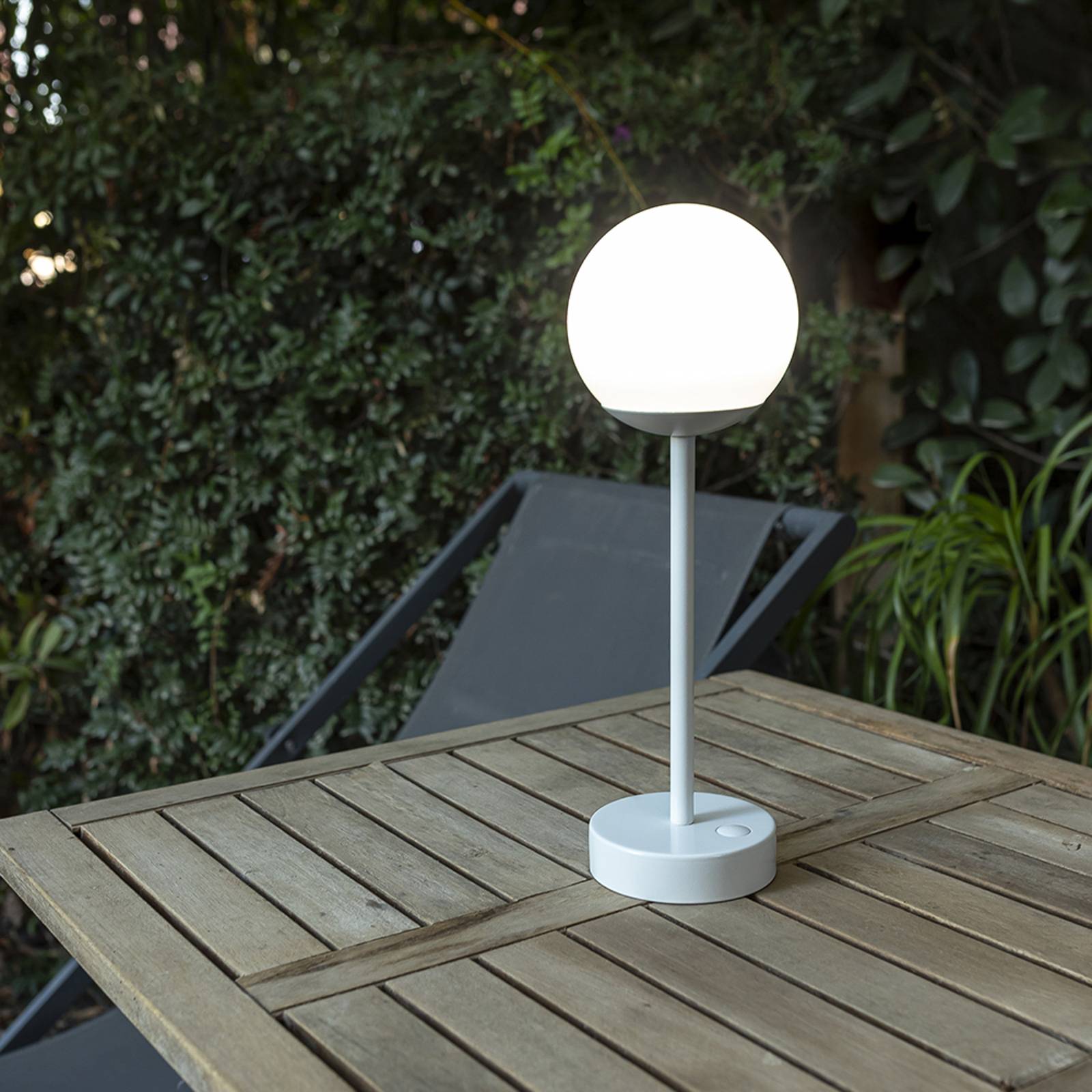 E-shop Stolná LED lampa Newgarden Norai Slim, antracitová