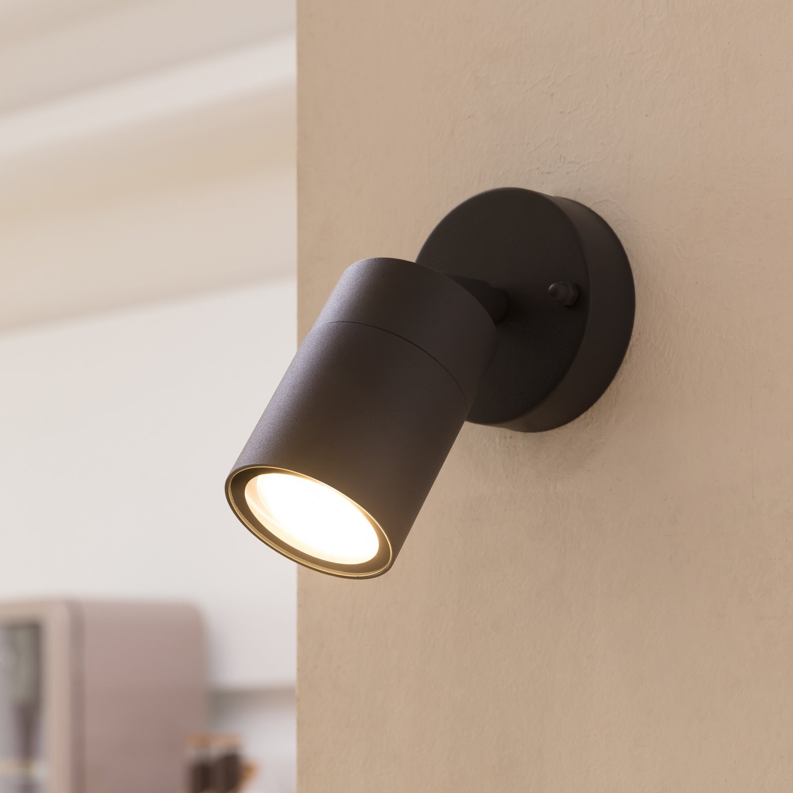 Prios Tulimar external wall spotlight, movable