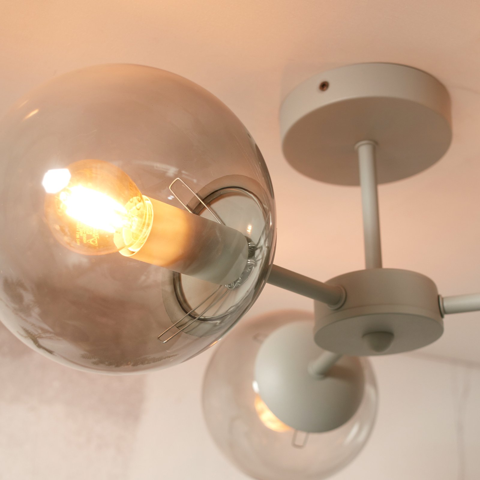 It's about RoMi Aspen ceiling light, light grey, 3-bulb
