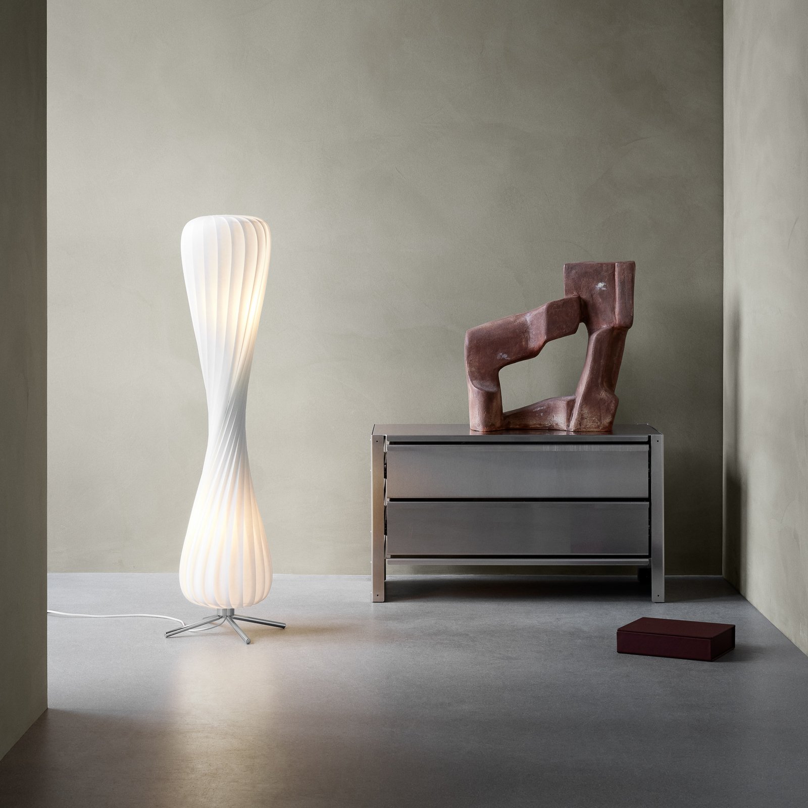 TR7 Gulvlampe 25x117 PP Plastic White - Tom Rossau