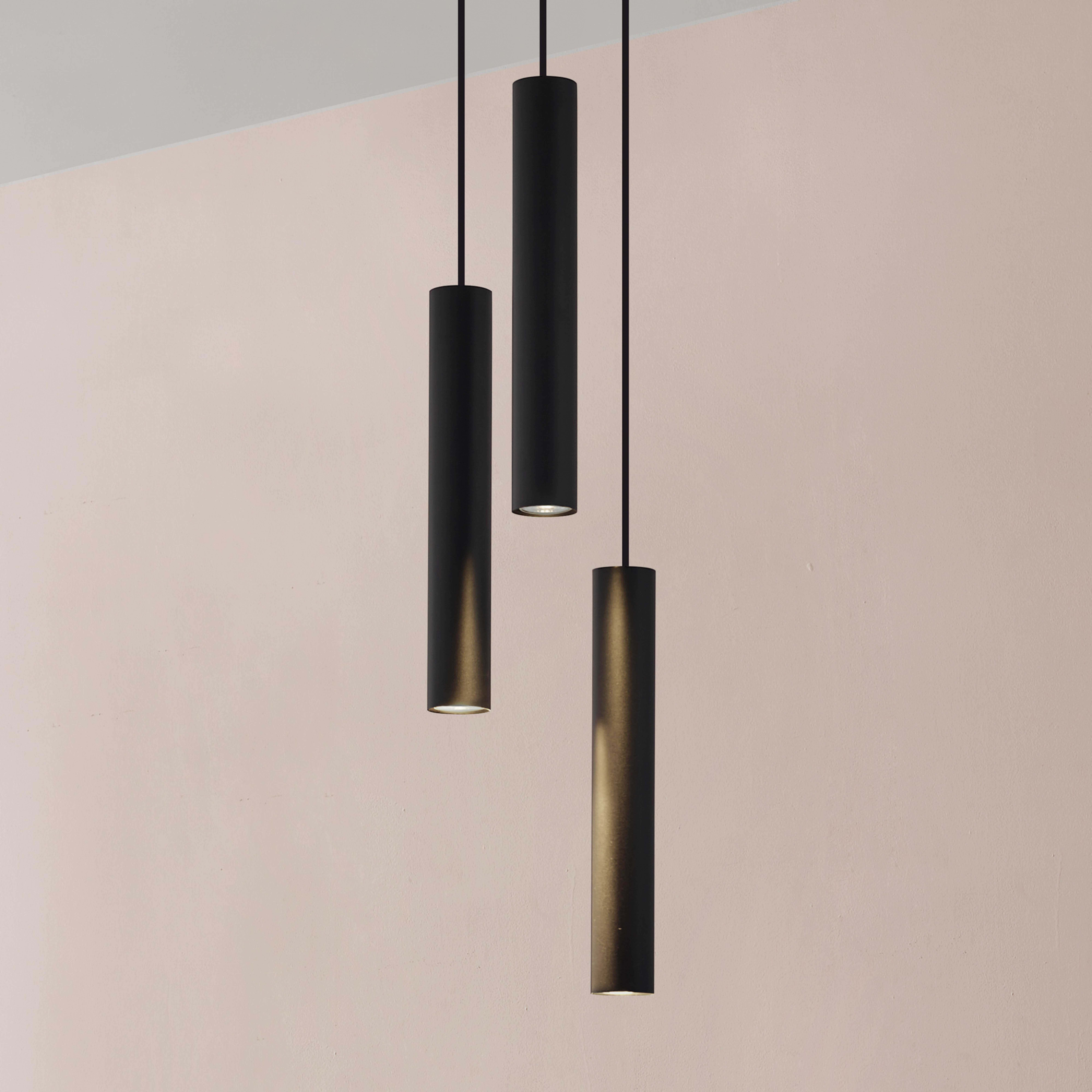 Lindby Hängeleuchte Joffrey, Ø 24 cm, schwarz, 3-flg., GU10