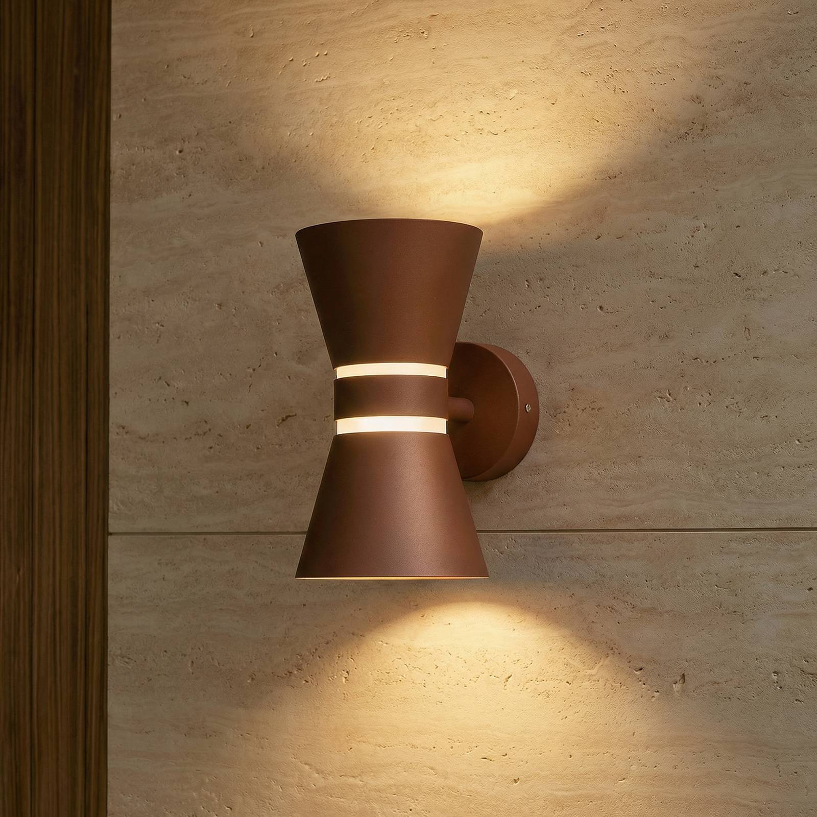 Applique d'extérieur LED Lucande Meravi, marron, à 2 lampes, IP44