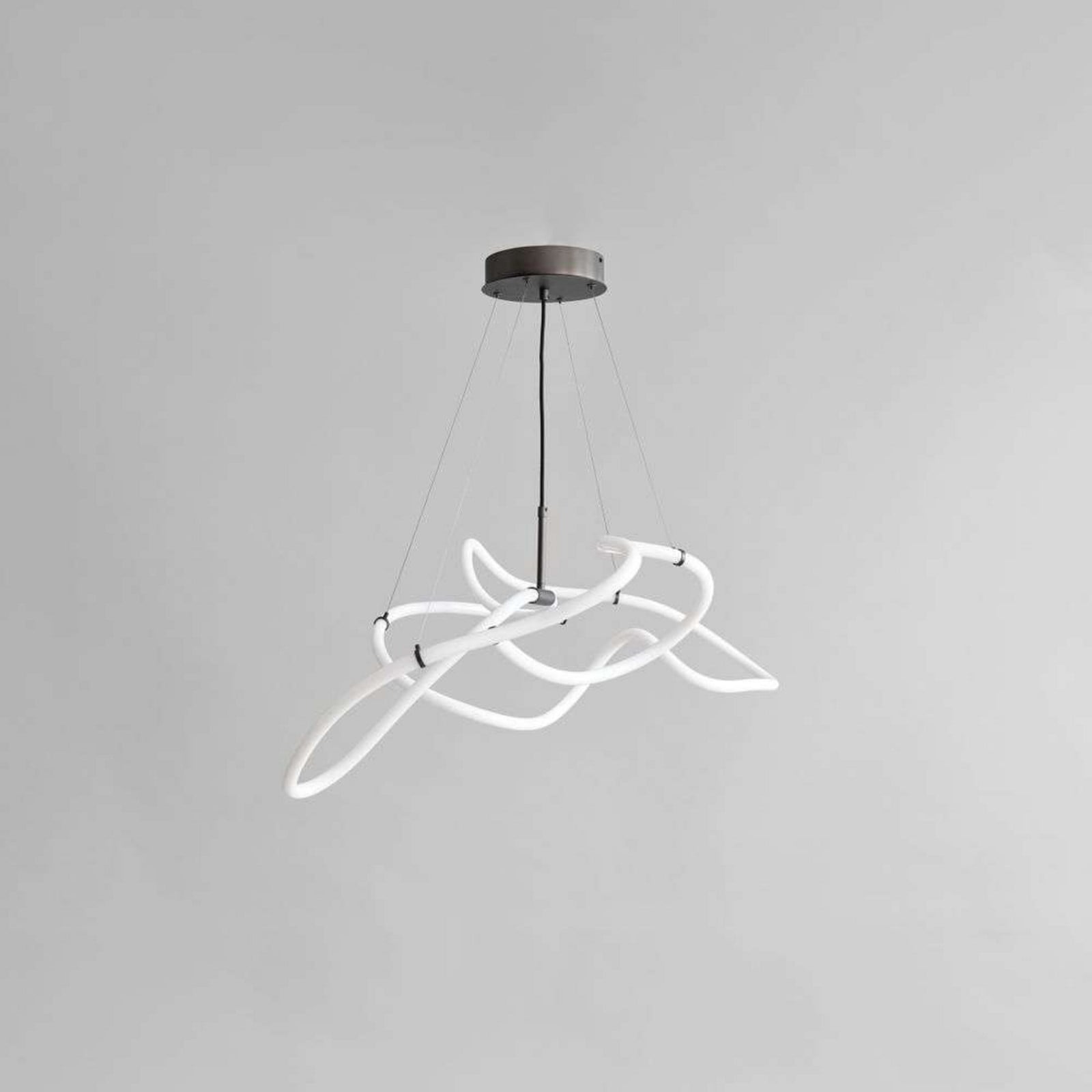 Ghost Ljuskrona Mini Akryl/Rostfrit Stål 101 COPENHAGEN - Vardagsrum - Aluminium | Produkter - Ljuskronor | Lampspecialisterna