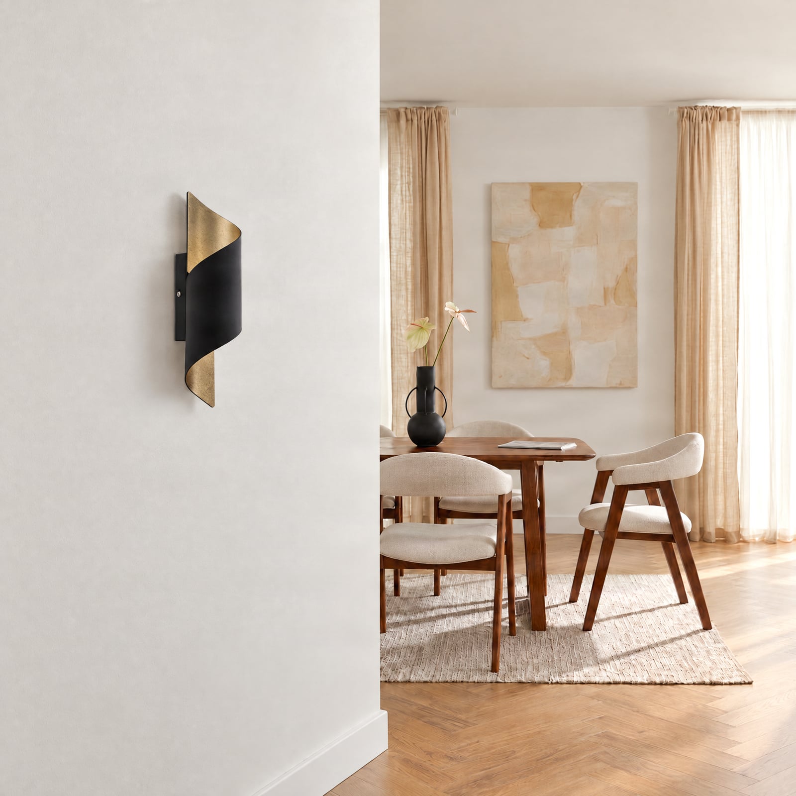 Chenotara Wall Lamp Black/Gold - Lindby