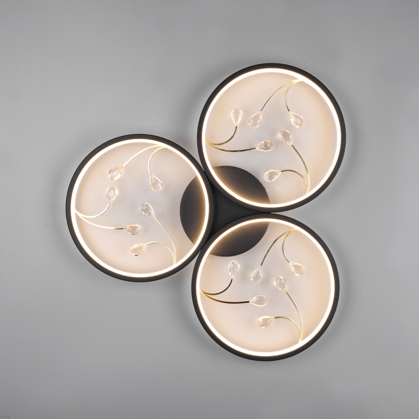 Groovy LED ceiling lamp, 3-bulb