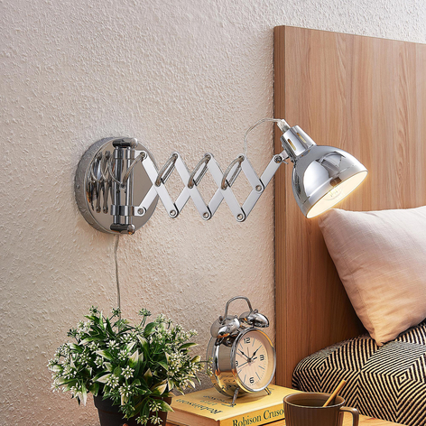Lindby Theon vegglampe med teleskoparm, krom