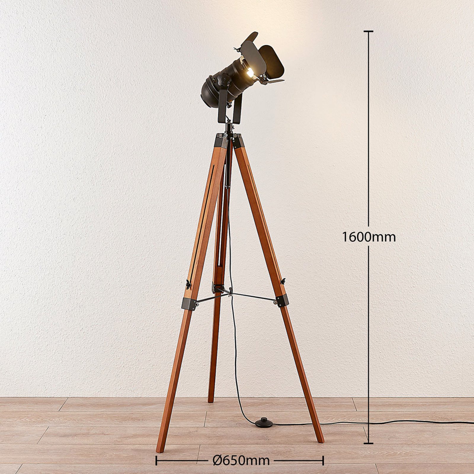 Wooden floor lamp Hilma with tripod frame
