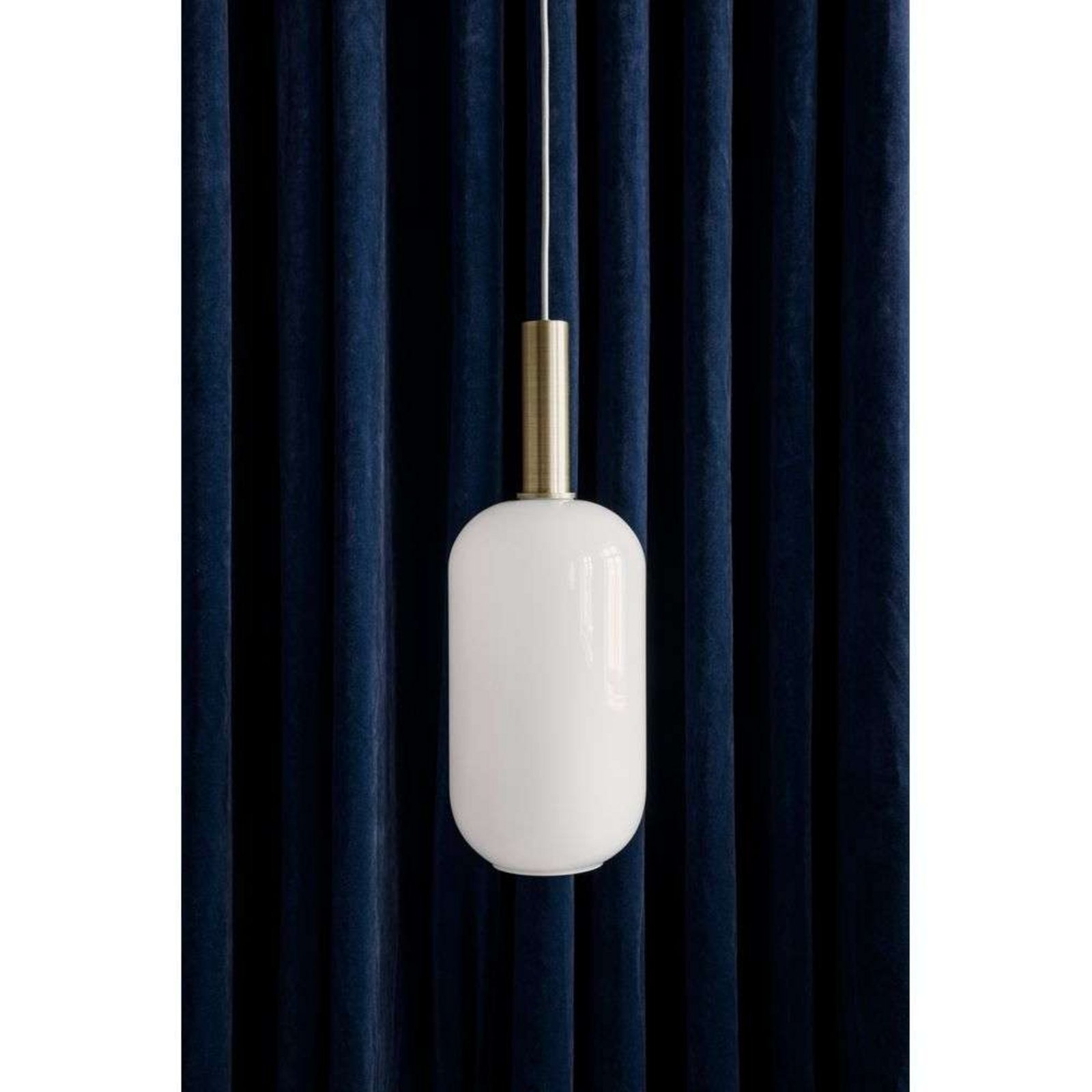 Collect Lustră Pendul Opal Tall High Brass - ferm LIVING